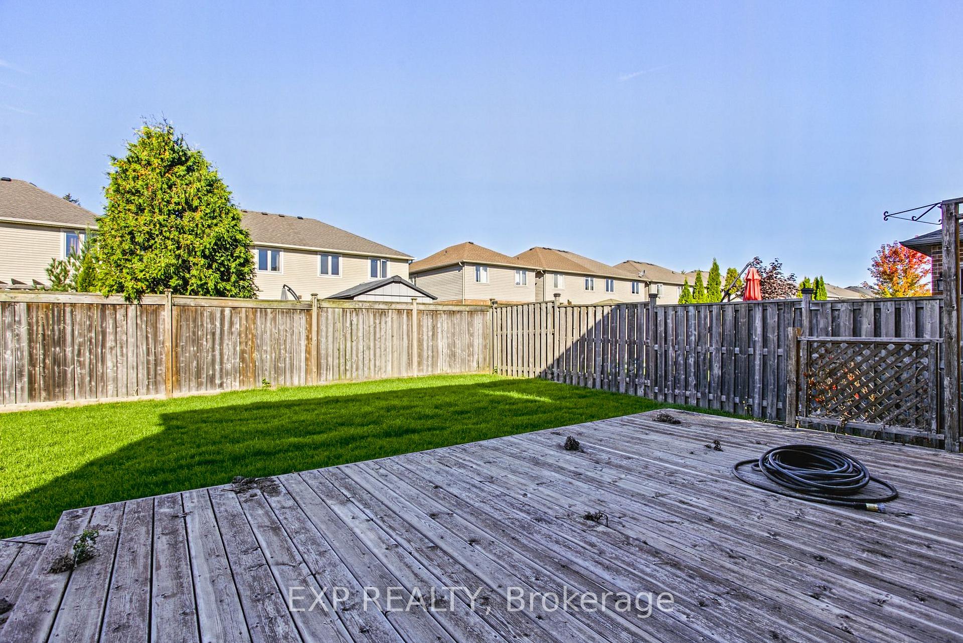 Photo 29 of 200 Valiant Circle, Hamilton, Binbrook — HOMEH