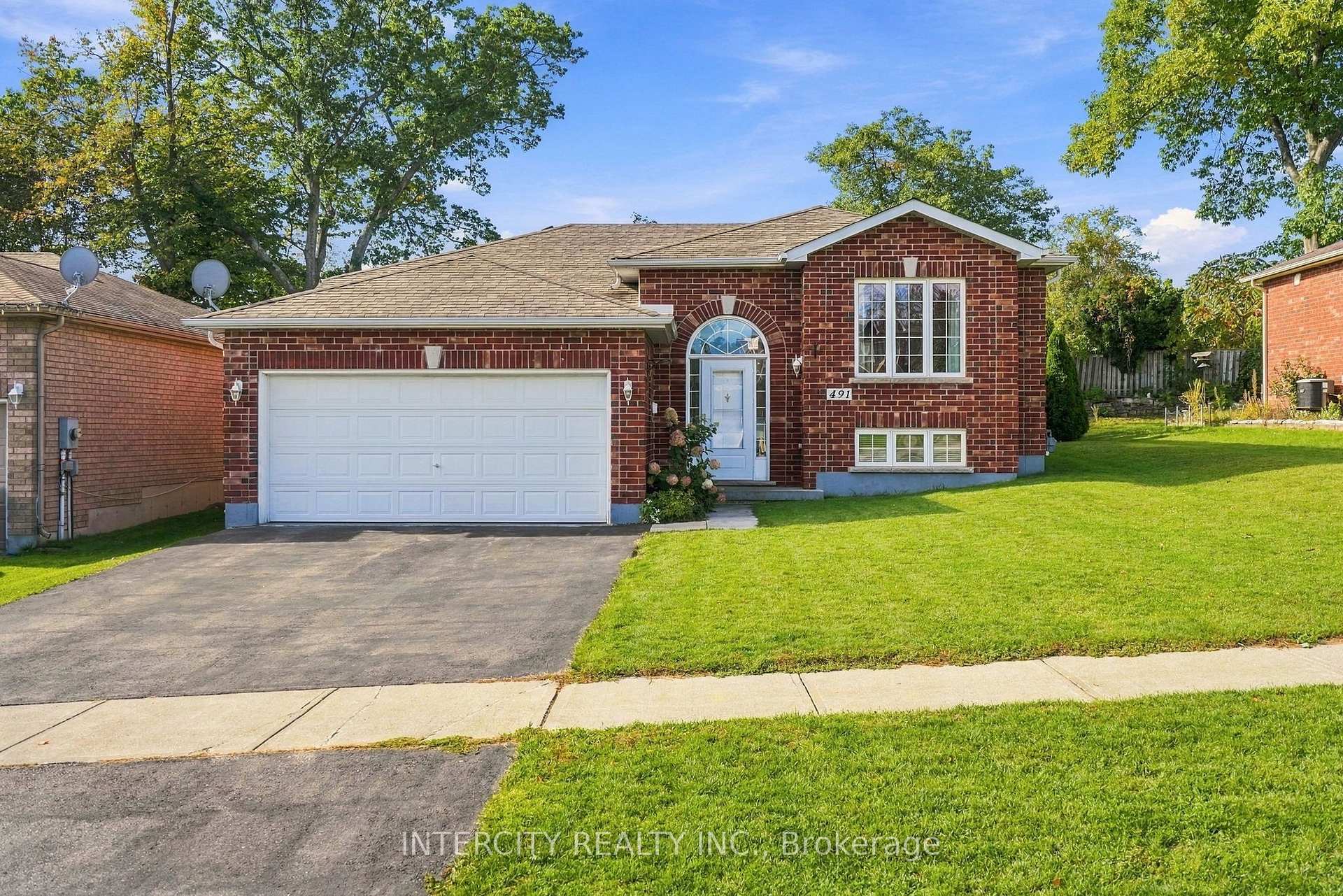 Photo 1 of 491 Shewfelt Crescent, Midland — HOMEH