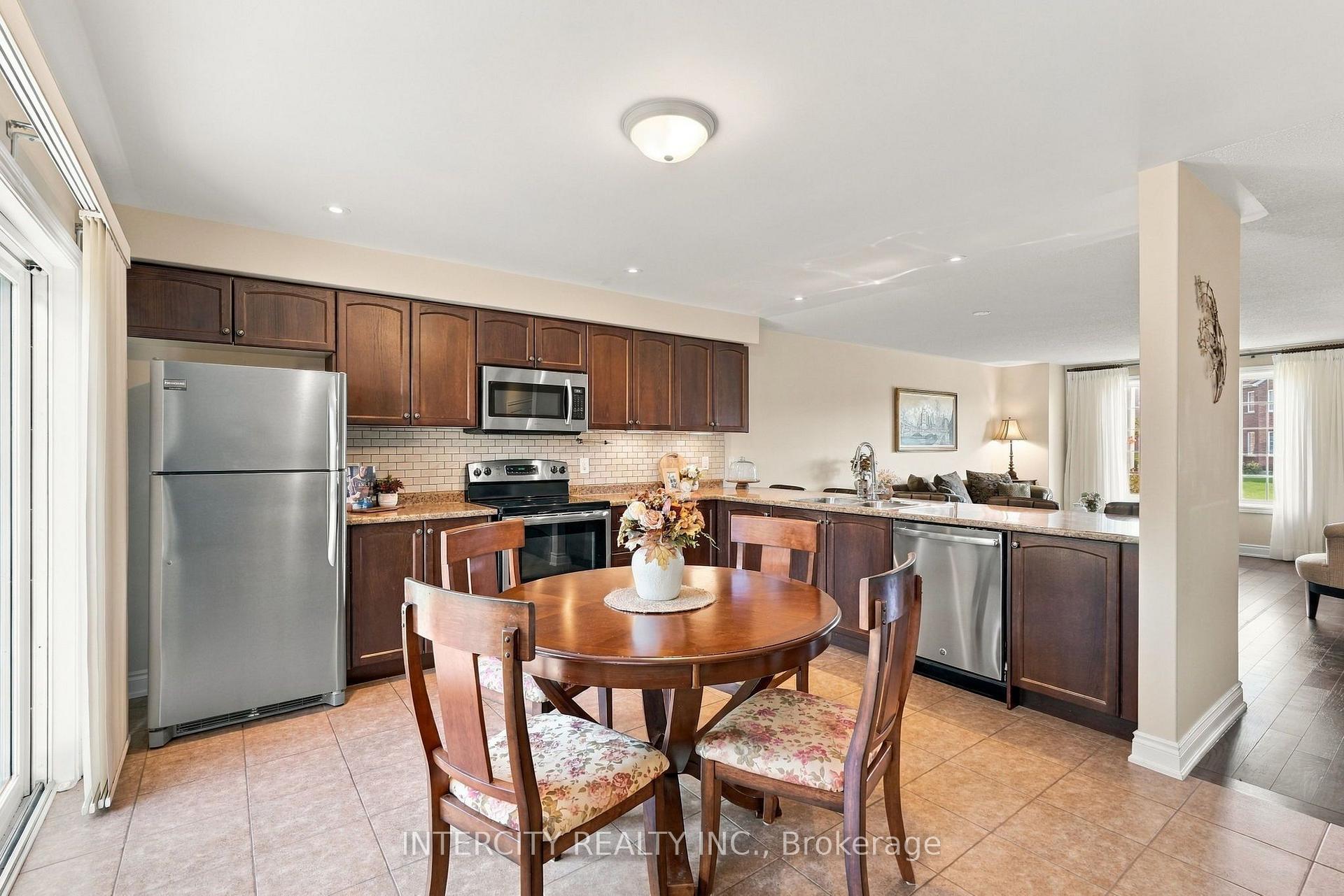Photo 5 of 491 Shewfelt Crescent, Midland — HOMEH