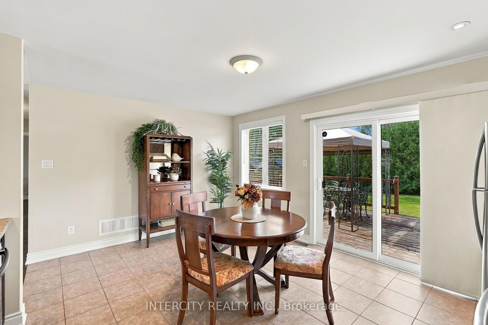 Photo 6 of 491 Shewfelt Crescent, Midland — HOMEH