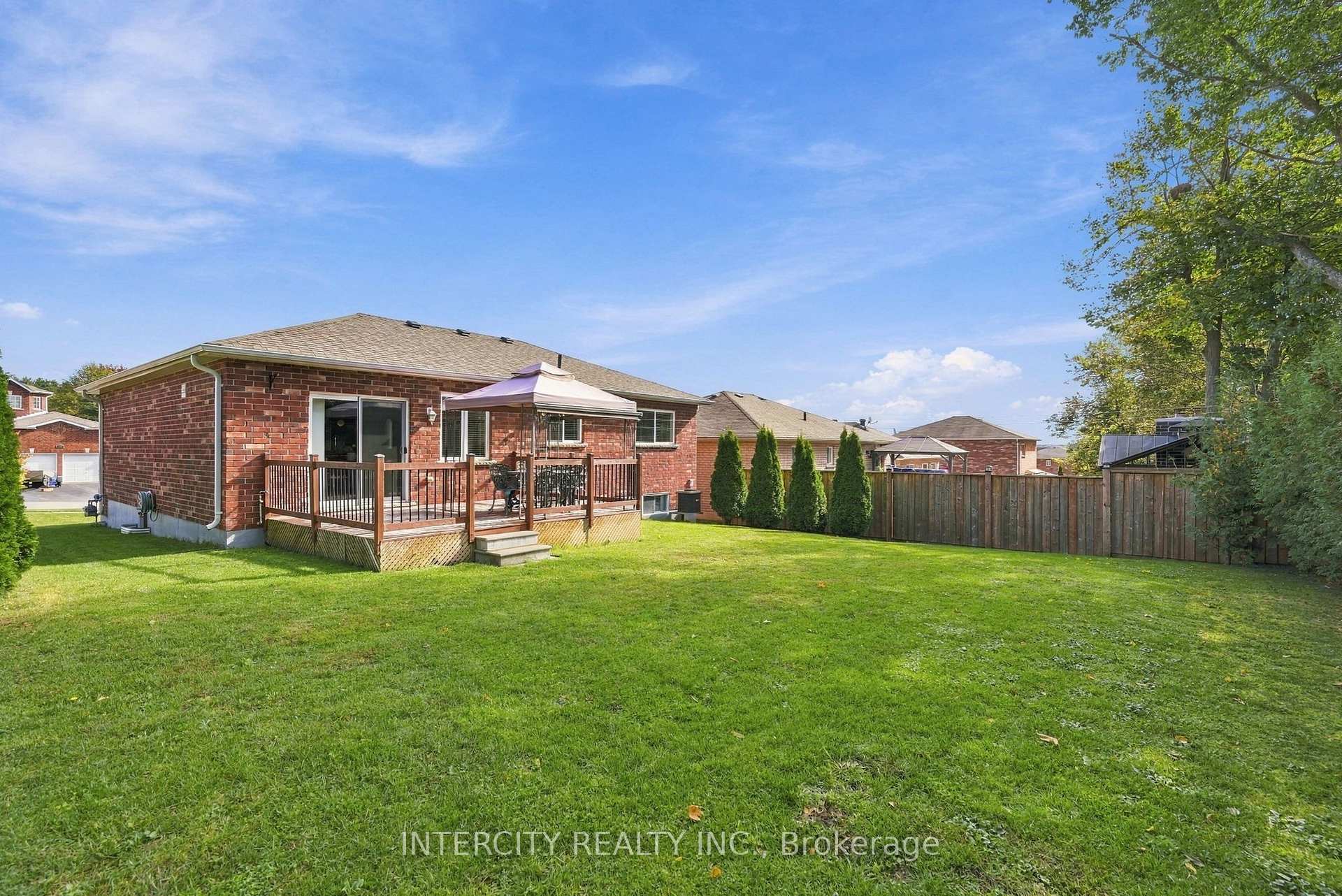 Photo 15 of 491 Shewfelt Crescent, Midland — HOMEH