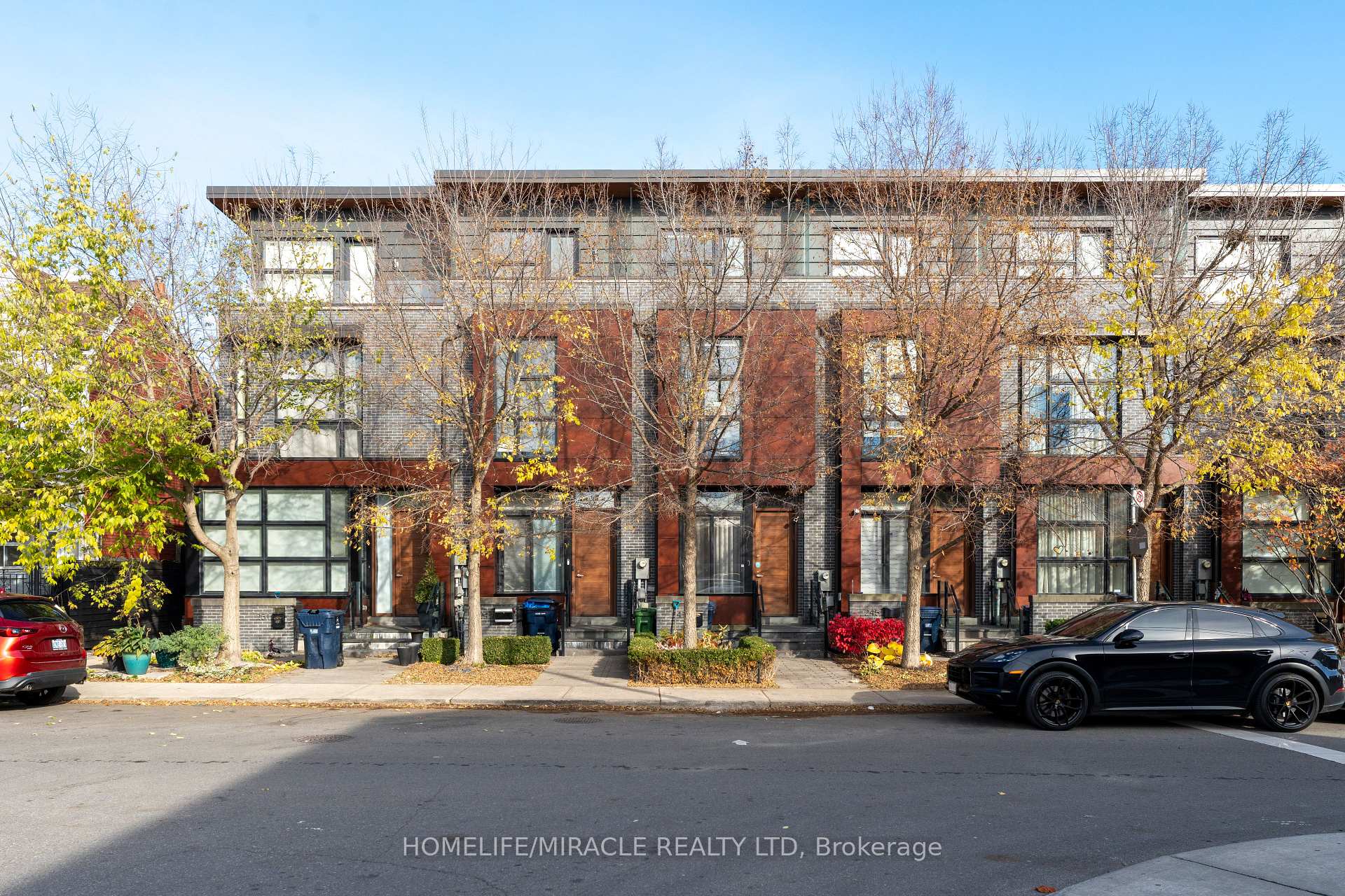 Photo of 249 Claremont Street