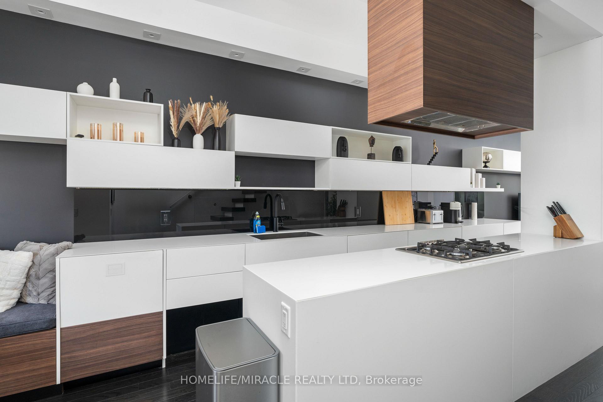 Photo 12 of 249 Claremont Street, Toronto, Trinity-Bellwoods — HOMEH