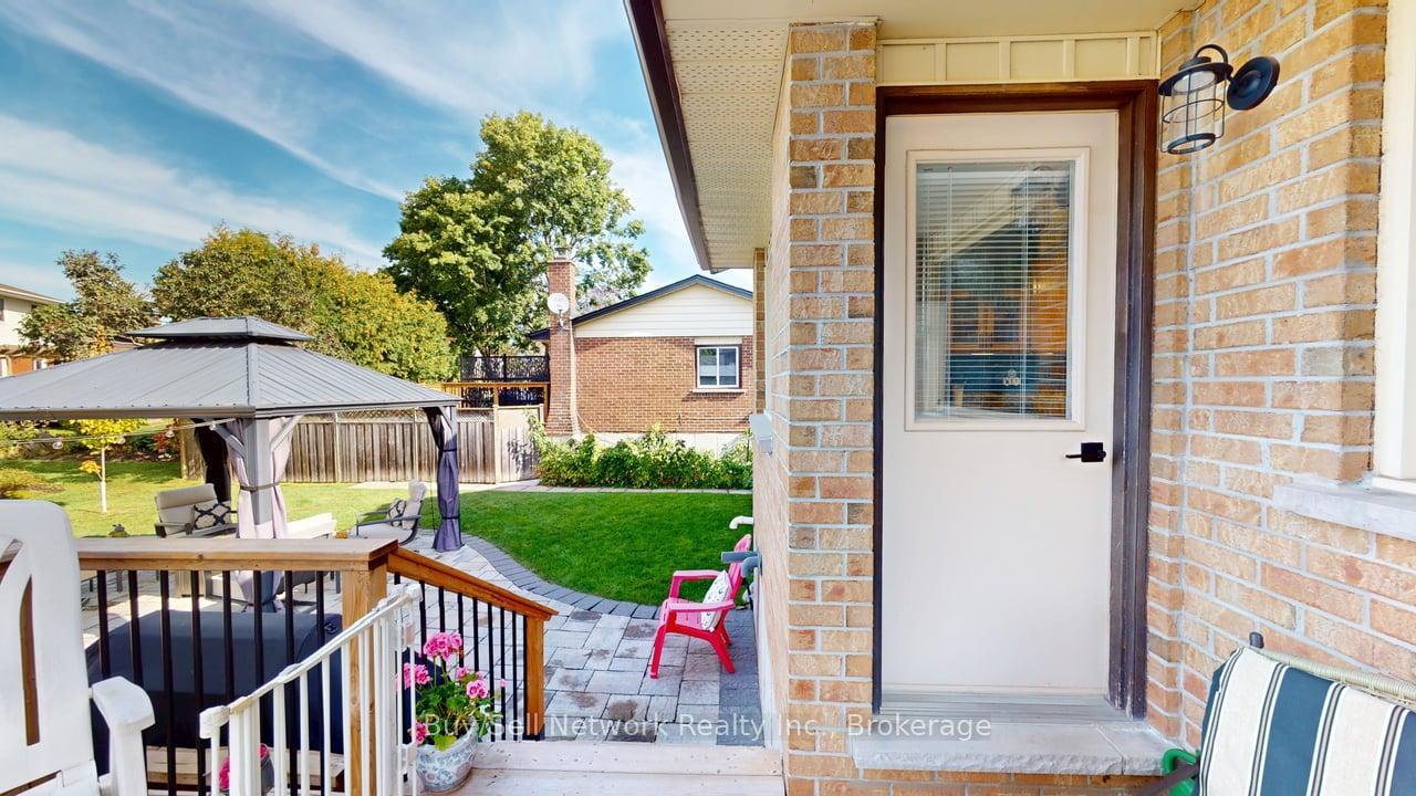Photo 32 of 2255 Denure Drive, Peterborough, Monaghan Ward 2 — HOMEH