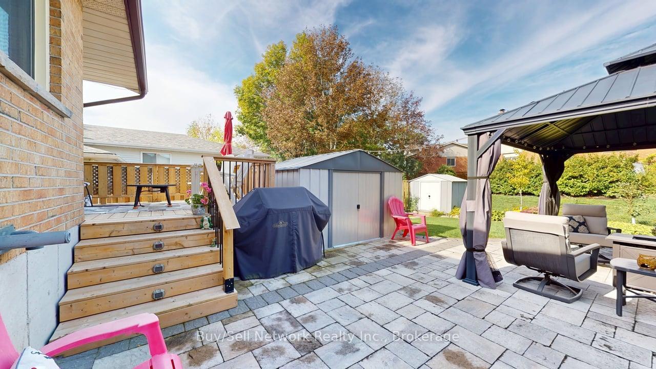 Photo 34 of 2255 Denure Drive, Peterborough, Monaghan Ward 2 — HOMEH