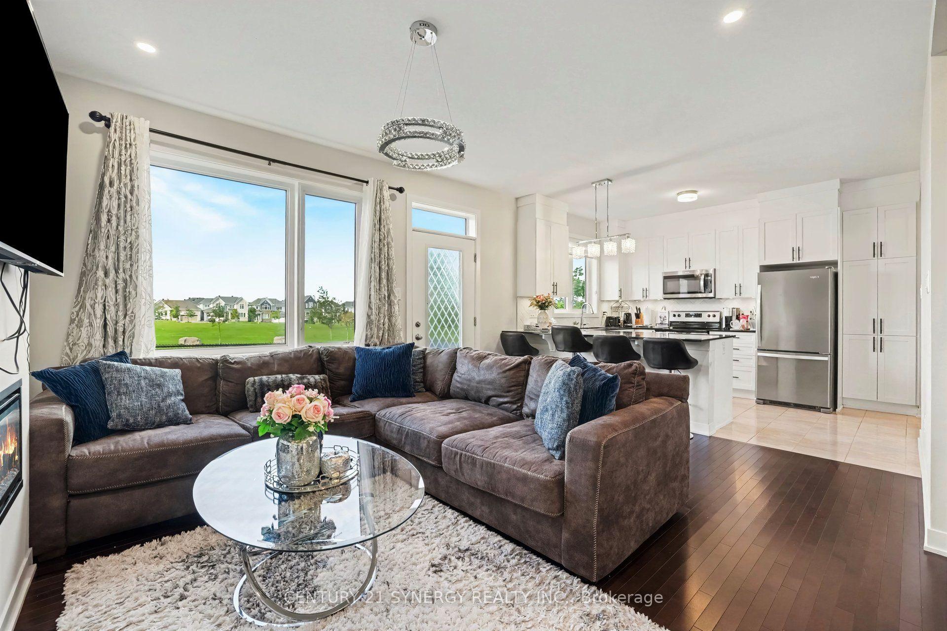 Photo 3 of 320 Canadensis Lane, Ottawa, Barrhaven - Half Moon Bay — HOMEH