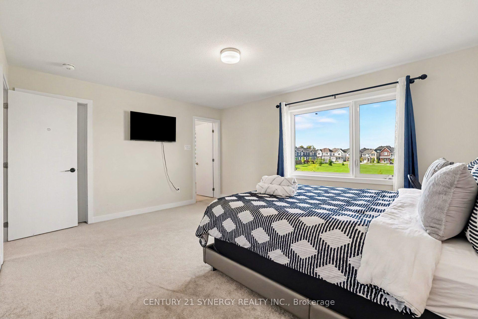 Photo 8 of 320 Canadensis Lane, Ottawa, Barrhaven - Half Moon Bay — HOMEH