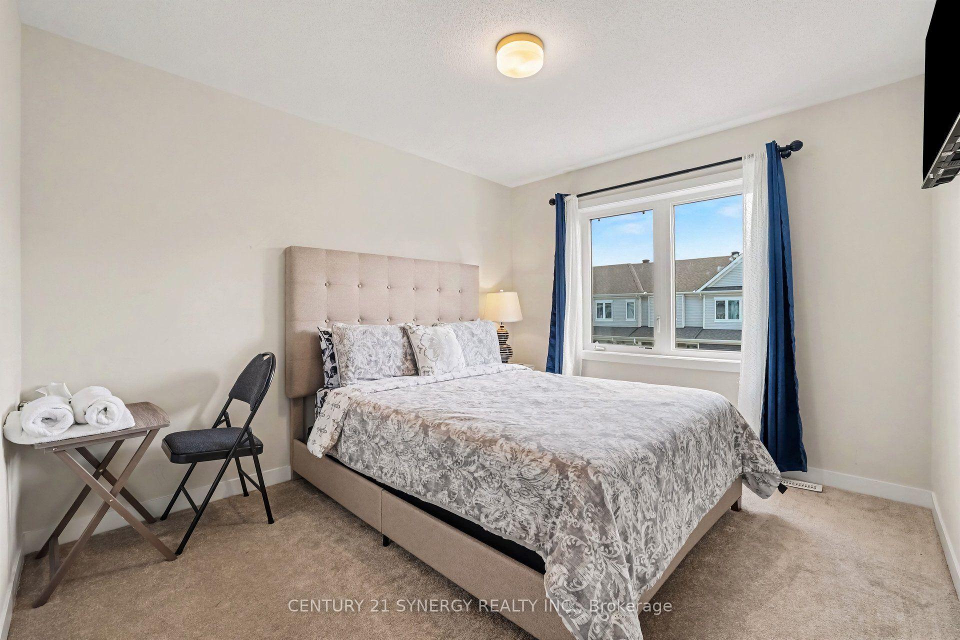 Photo 11 of 320 Canadensis Lane, Ottawa, Barrhaven - Half Moon Bay — HOMEH