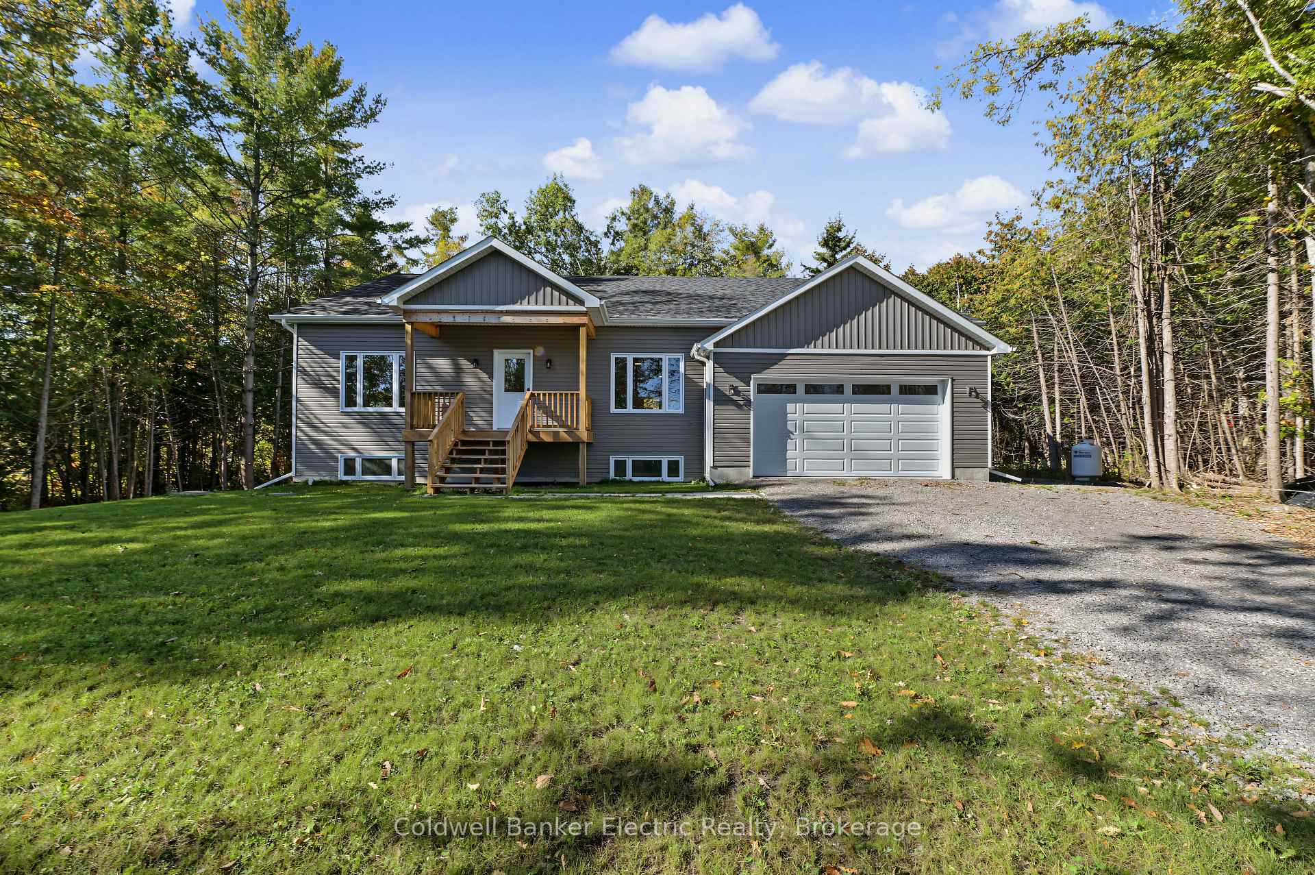 Photo of 1420 Drysdale Road