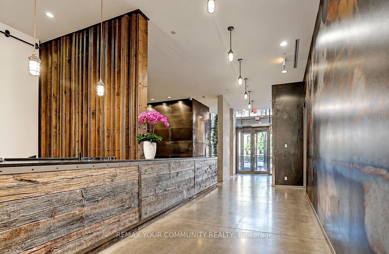 Photo 2 of Unit 1708, 5 St Joseph Street, Toronto, Bay Street Corridor — HOMEH