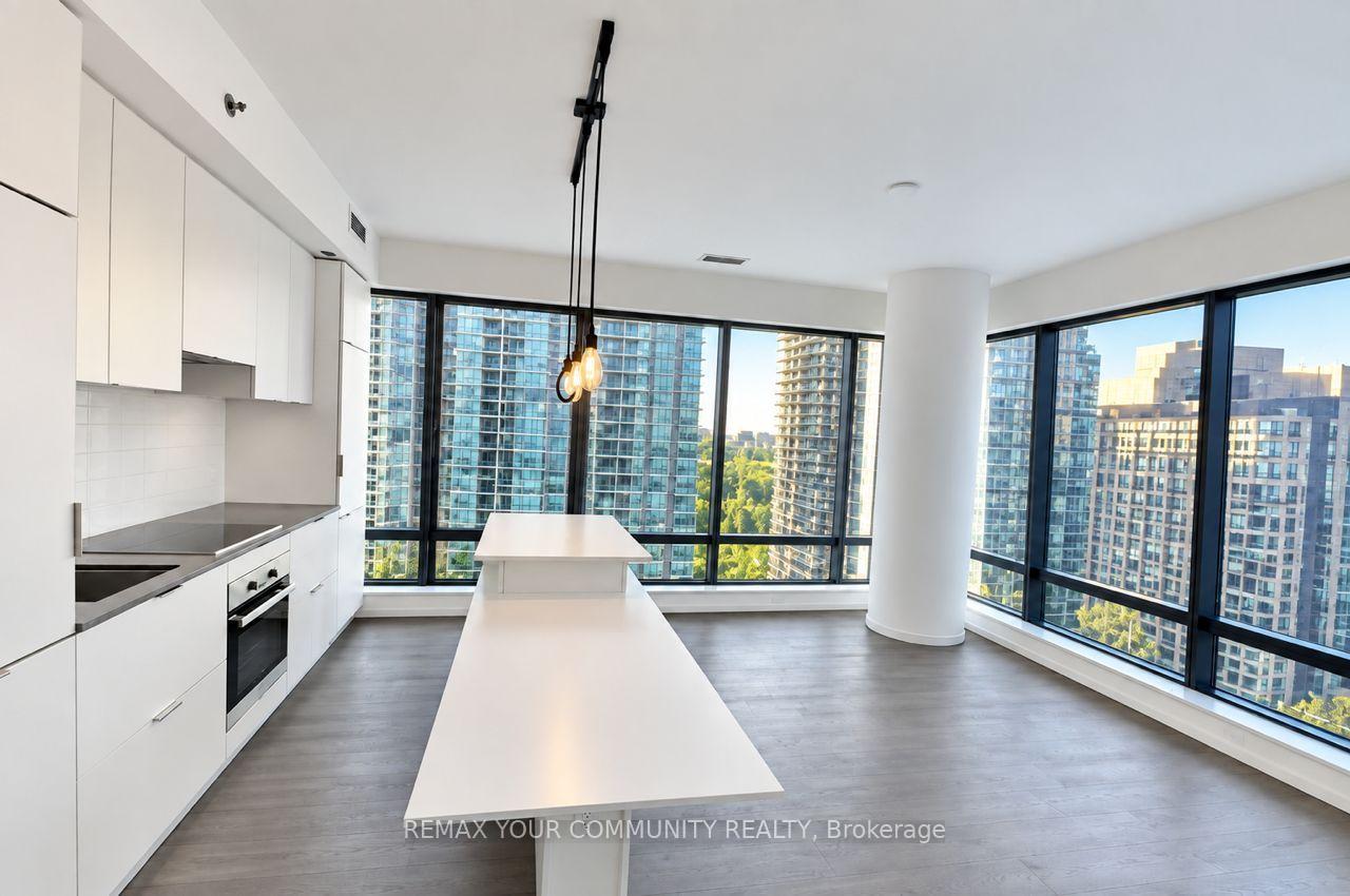Photo 3 of Unit 1708, 5 St Joseph Street, Toronto, Bay Street Corridor — HOMEH