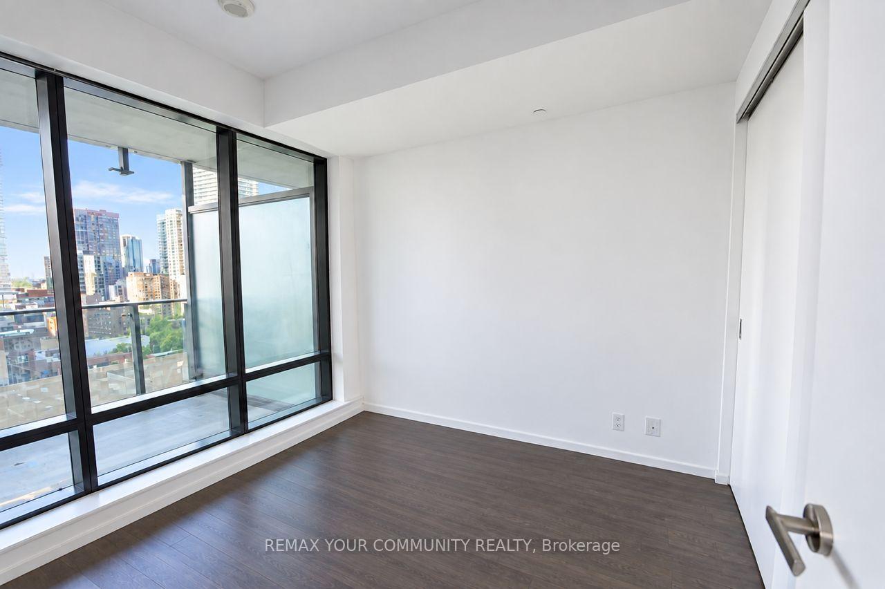 Photo 5 of Unit 1708, 5 St Joseph Street, Toronto, Bay Street Corridor — HOMEH