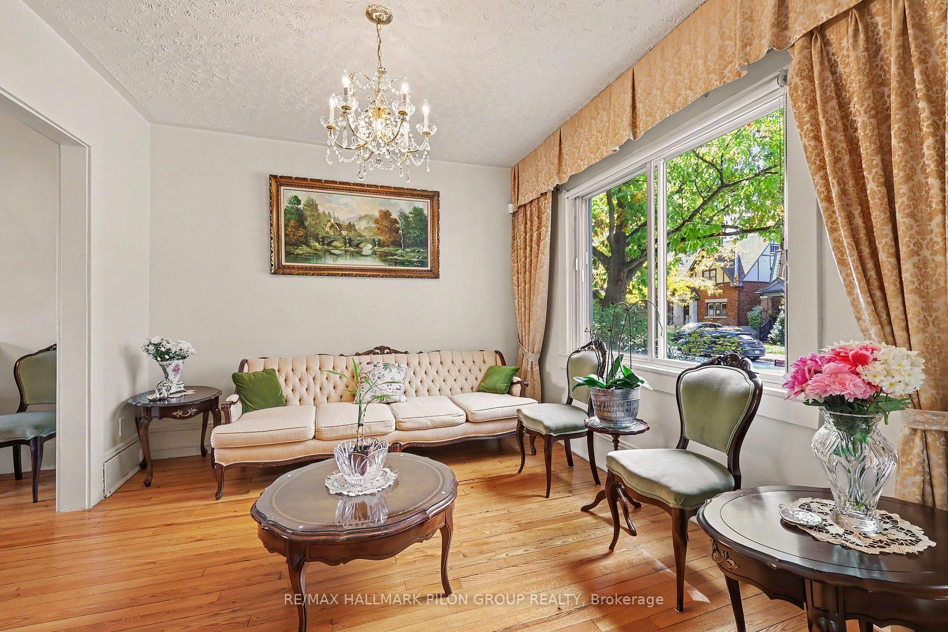 Photo 4 of 99 Huron Avenue N, Ottawa, Ottawa West — HOMEH