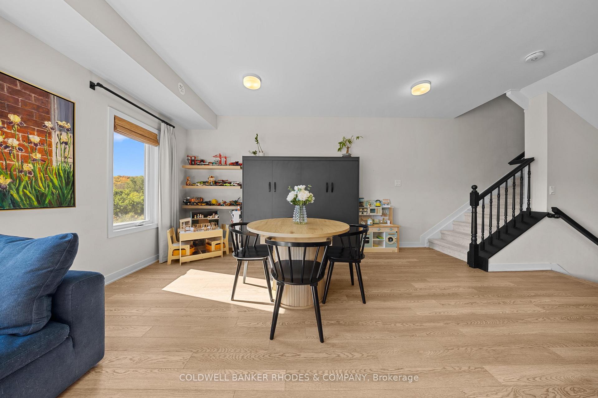 Photo 37 of 704 Mishi Private, Ottawa, CFB Rockcliffe and Area — HOMEH