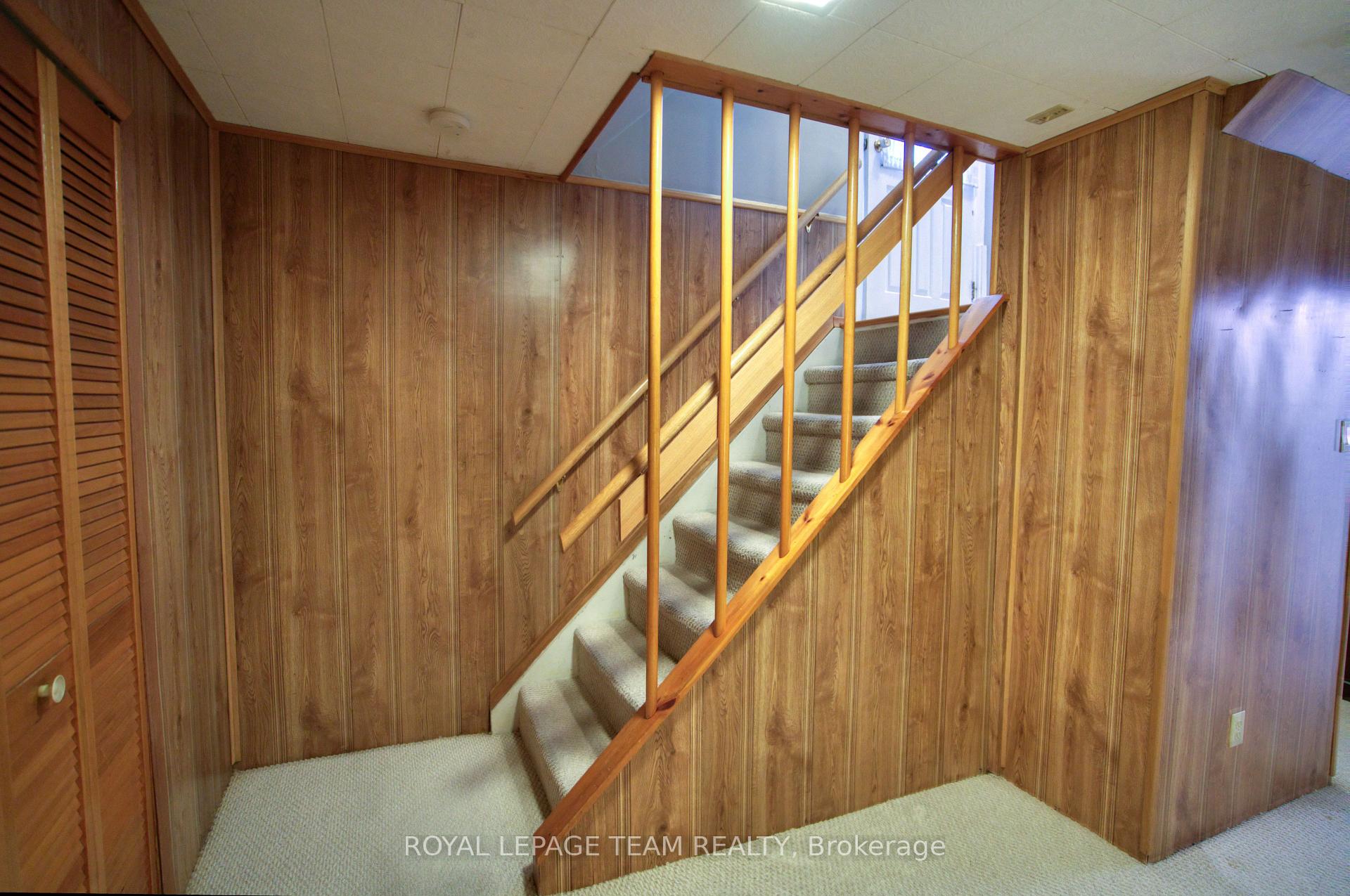 Photo 18 of 1072 Aldea Avenue, Ottawa, Billings Bridge — HOMEH