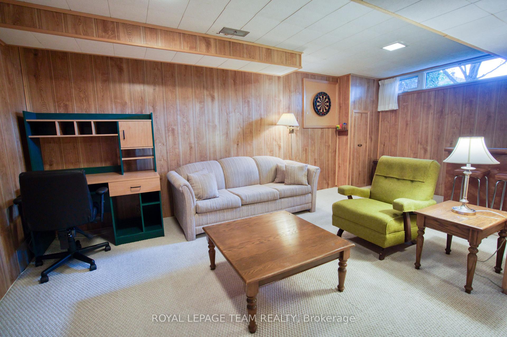 Photo 19 of 1072 Aldea Avenue, Ottawa, Billings Bridge — HOMEH