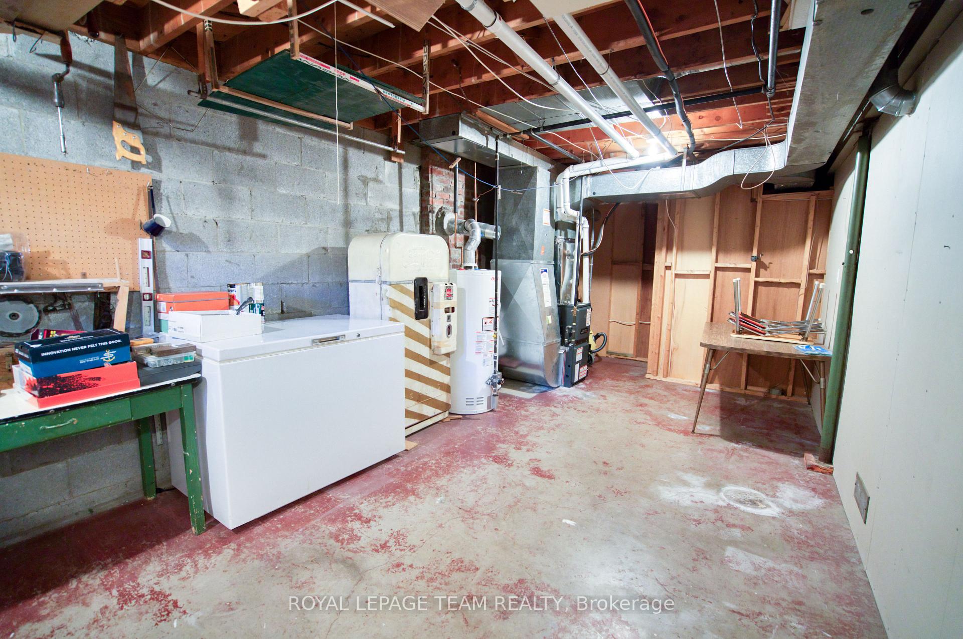 Photo 24 of 1072 Aldea Avenue, Ottawa, Billings Bridge — HOMEH