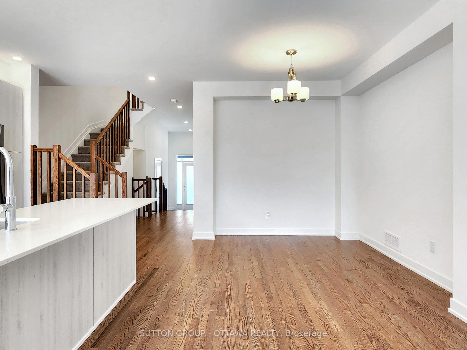 Photo 9 of 274 Darjeeling Avenue, Ottawa, Barrhaven - Heritage Park — HOMEH