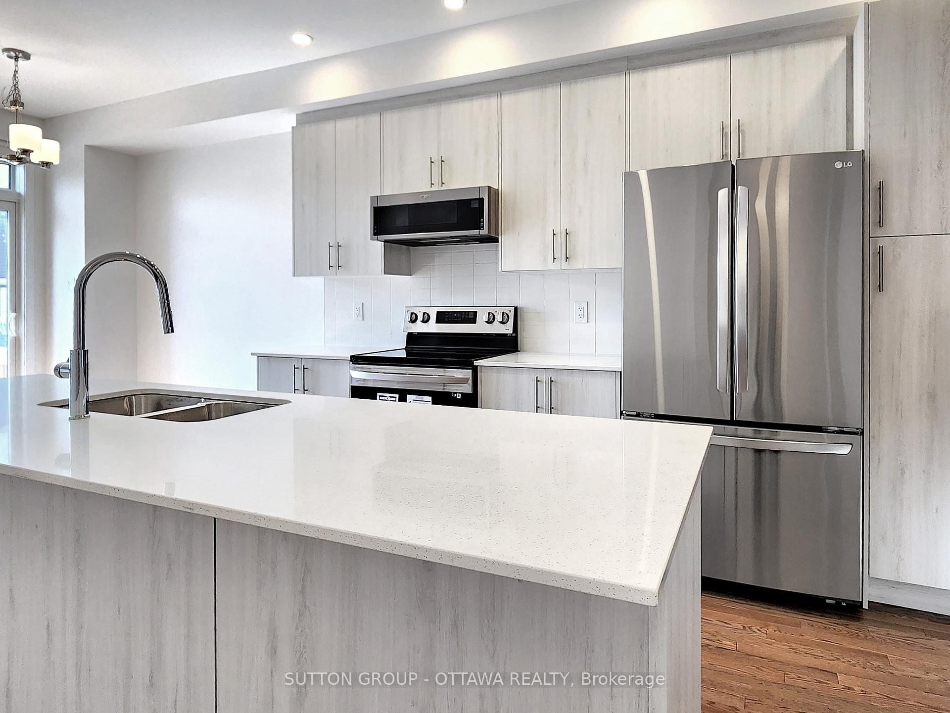 Photo 14 of 274 Darjeeling Avenue, Ottawa, Barrhaven - Heritage Park — HOMEH