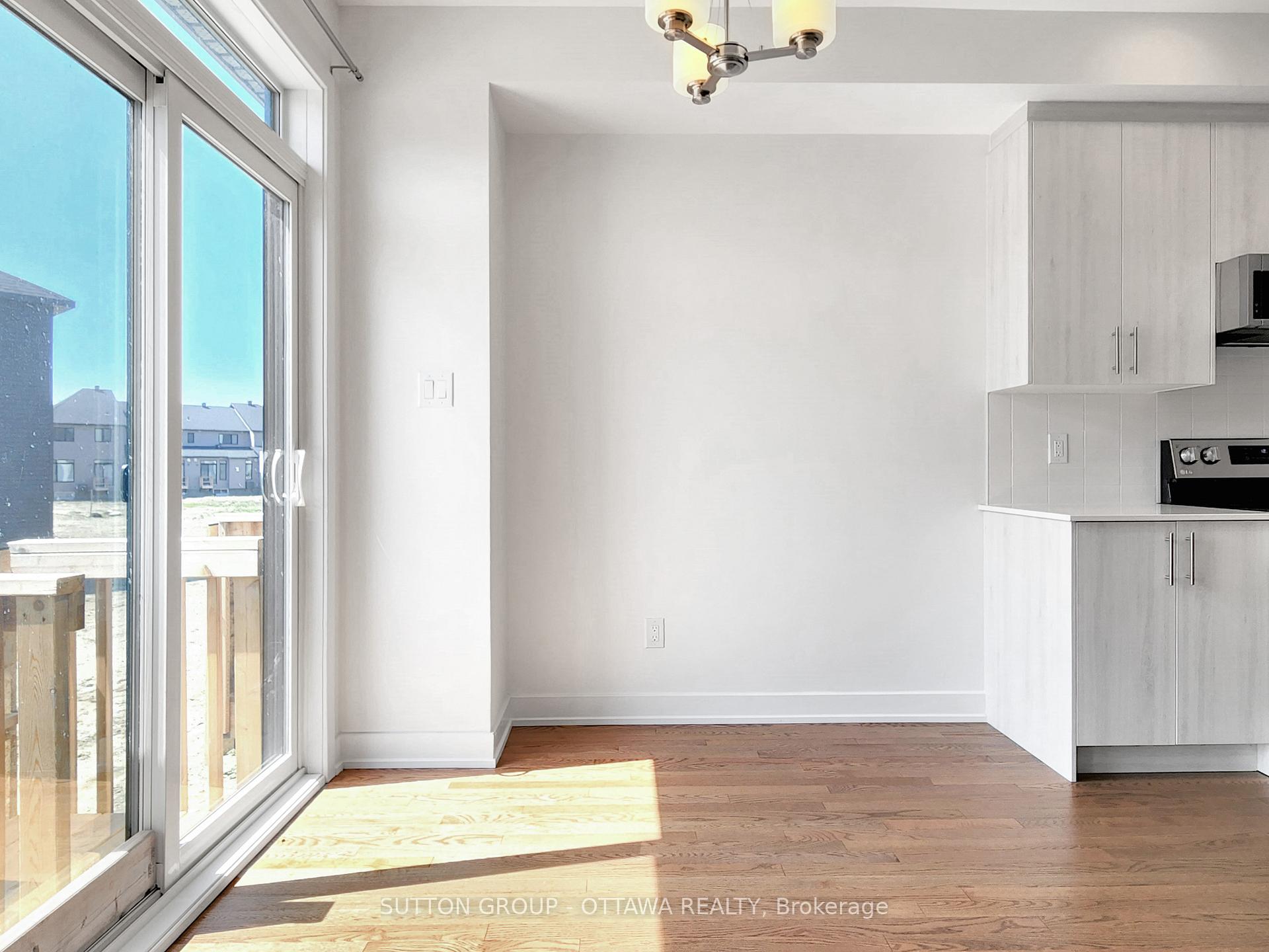 Photo 17 of 274 Darjeeling Avenue, Ottawa, Barrhaven - Heritage Park — HOMEH