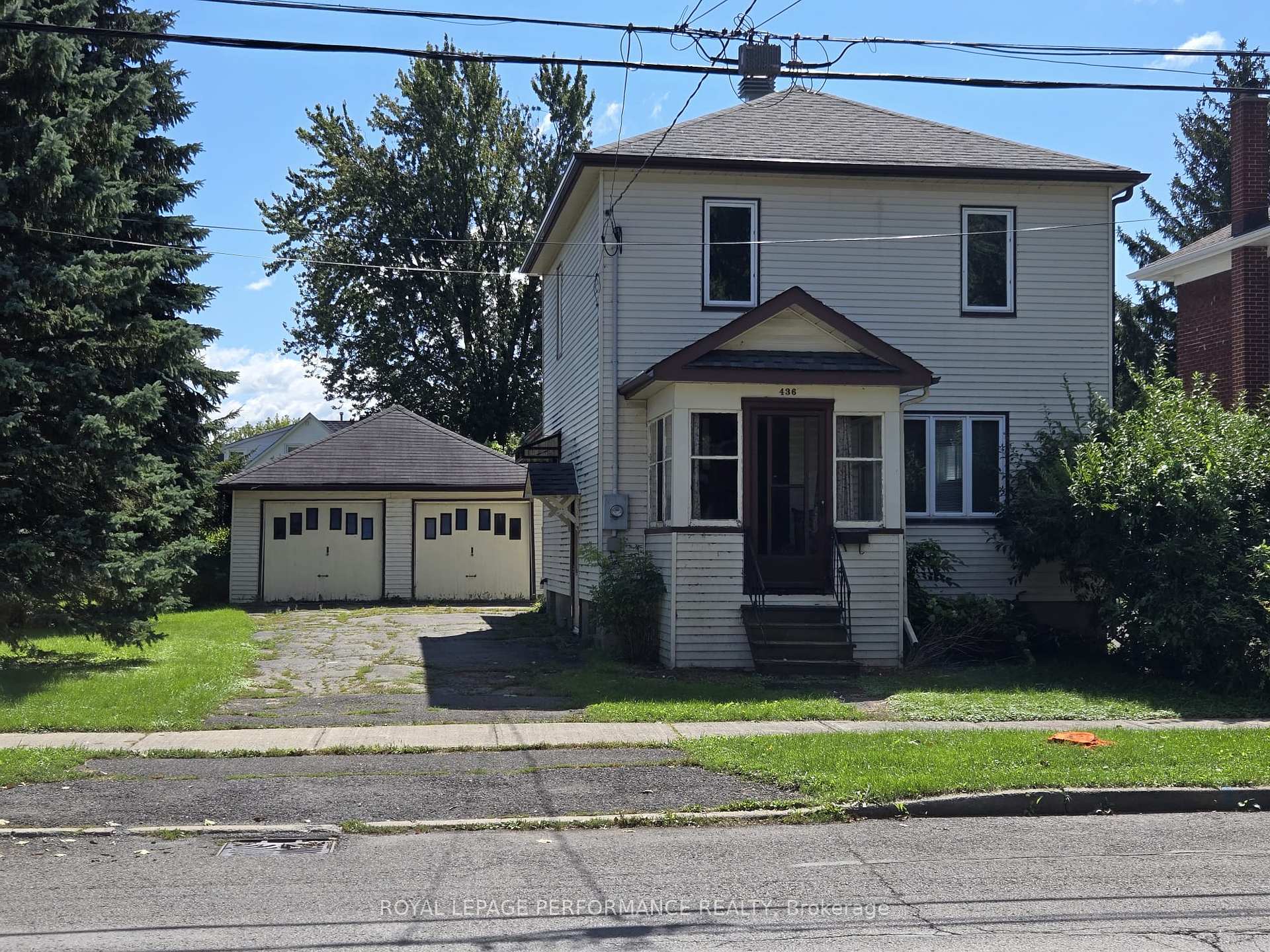 Photo 1 of 436 Fourth Street E, Cornwall, Cornwall — HOMEH