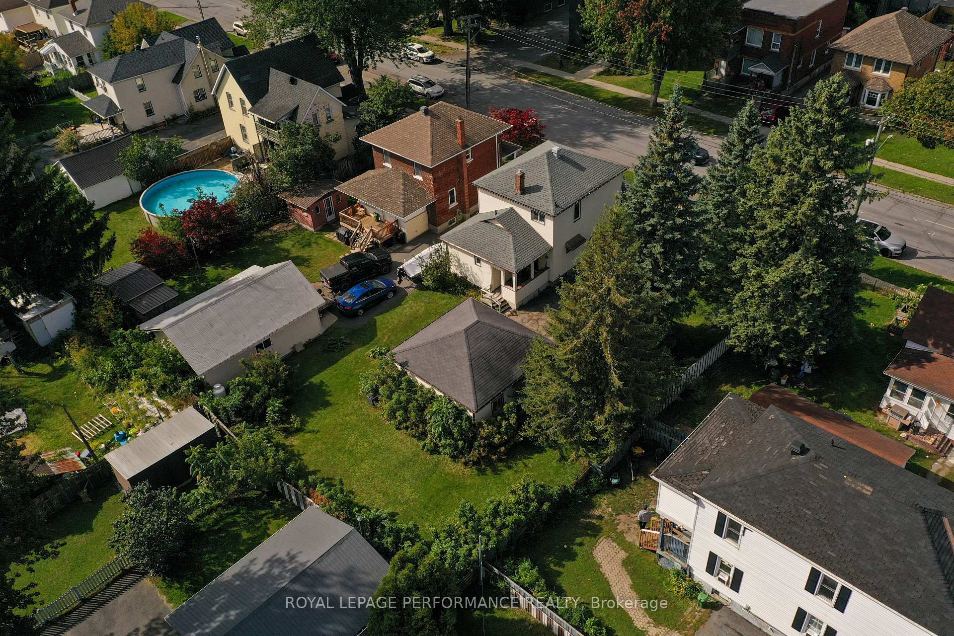 Photo 37 of 436 Fourth Street E, Cornwall, Cornwall — HOMEH