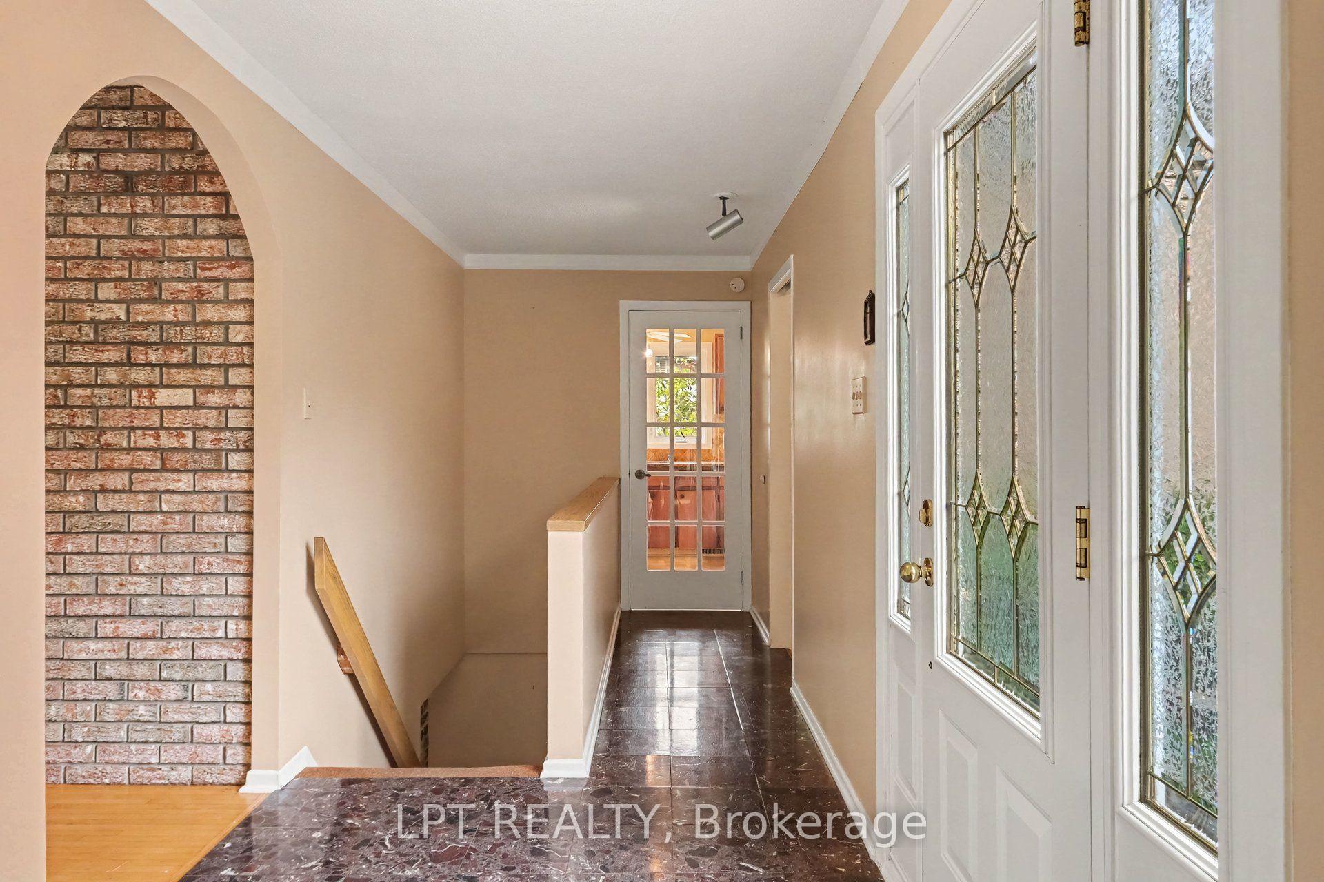 Photo 9 of 5408 West River Drive, Ottawa, Manotick Long Island & Nicholls Island — HOMEH
