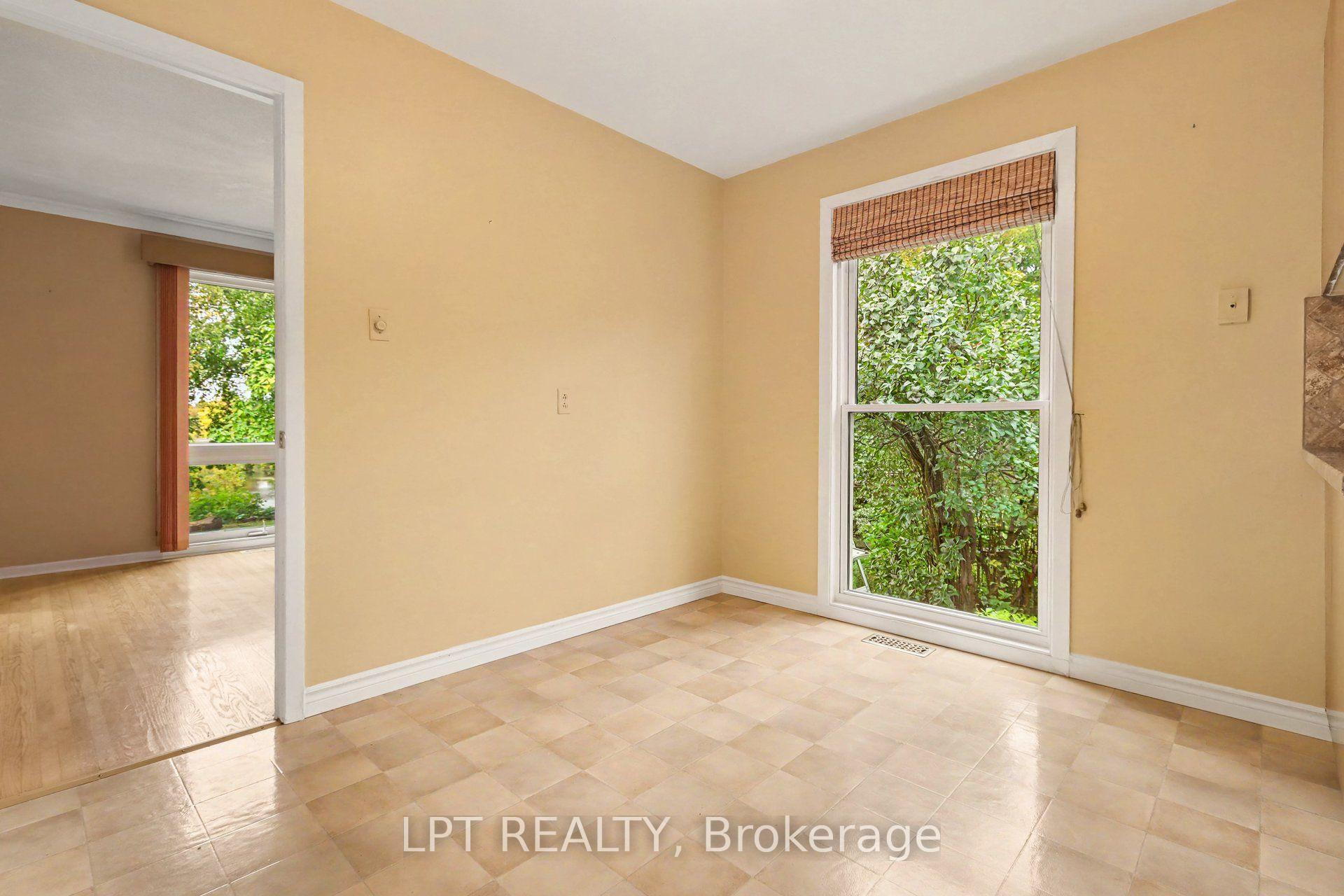 Photo 12 of 5408 West River Drive, Ottawa, Manotick Long Island & Nicholls Island — HOMEH