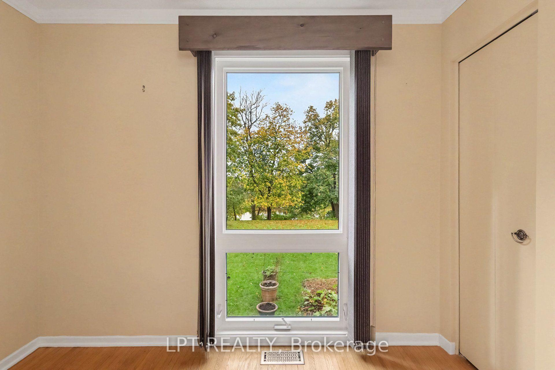 Photo 18 of 5408 West River Drive, Ottawa, Manotick Long Island & Nicholls Island — HOMEH