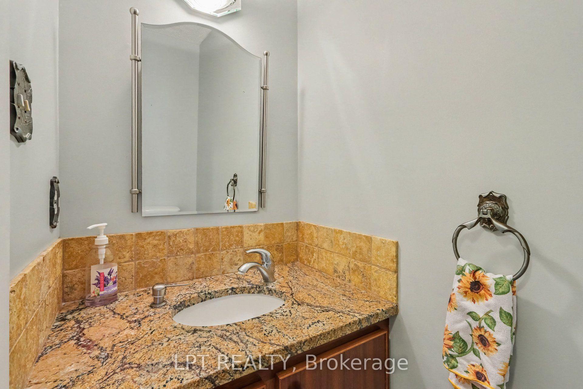 Photo 20 of 5408 West River Drive, Ottawa, Manotick Long Island & Nicholls Island — HOMEH