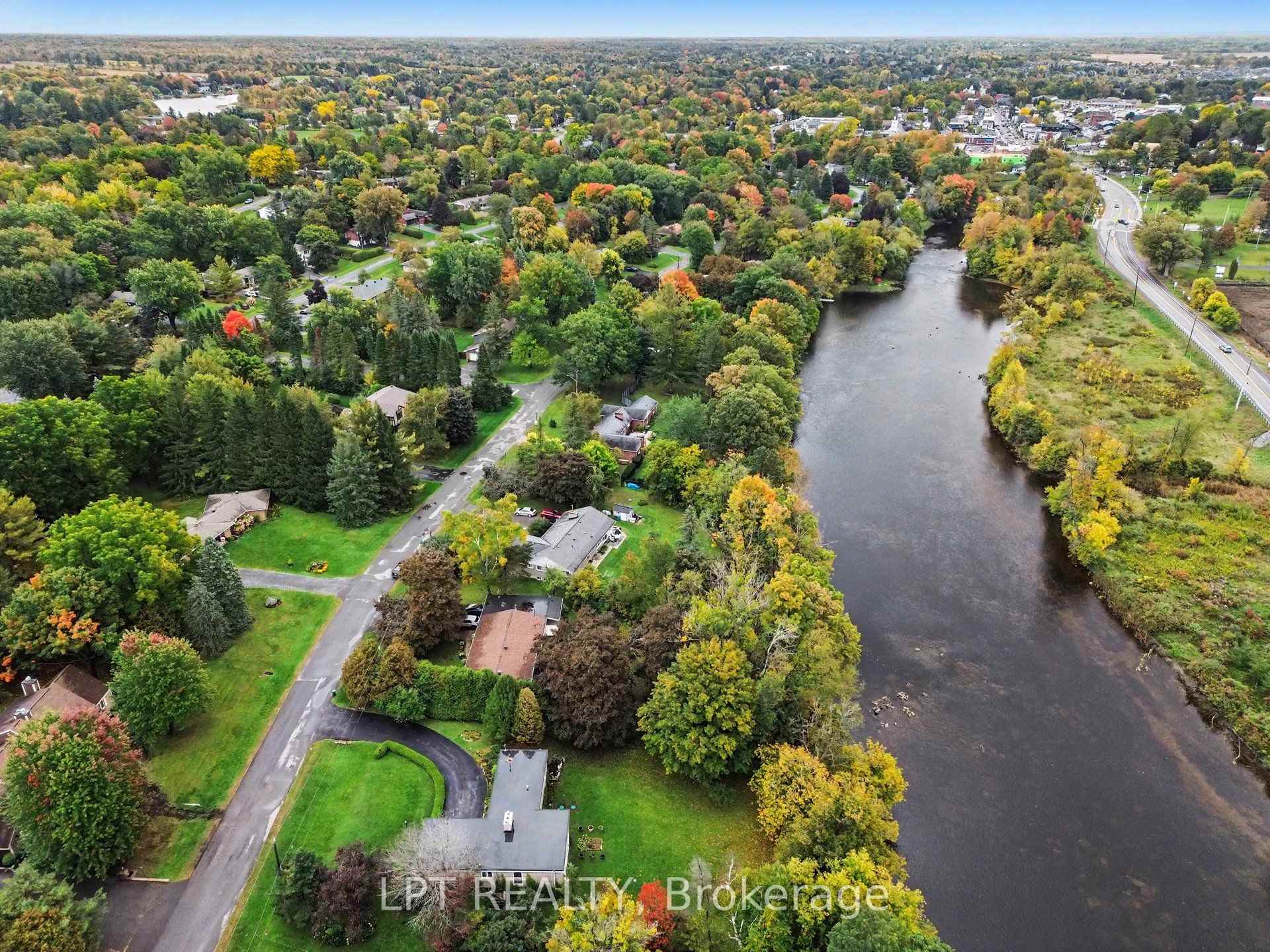 Photo 31 of 5408 West River Drive, Ottawa, Manotick Long Island & Nicholls Island — HOMEH