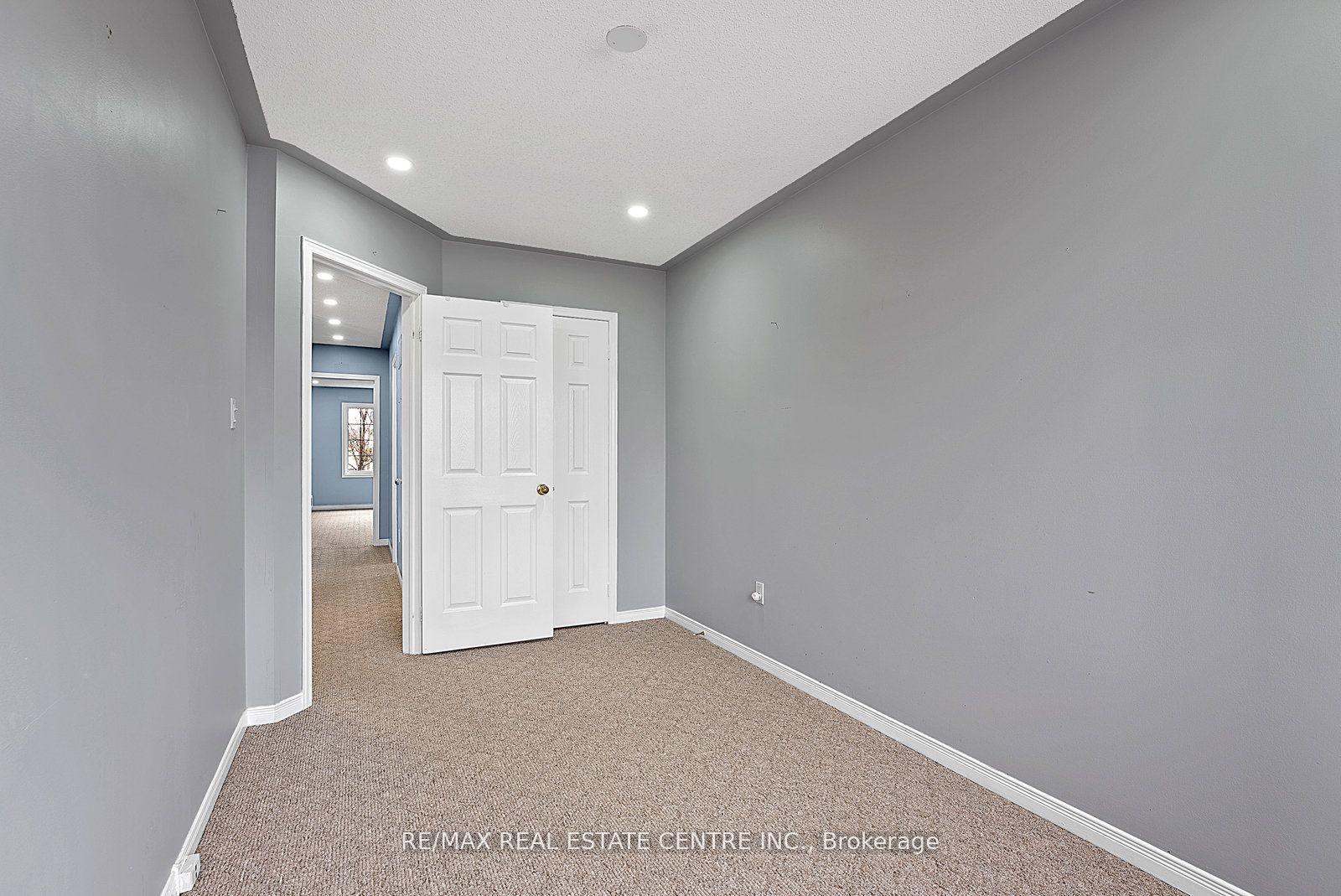 Photo 36 of Unit Upper, 5382 Longhouse Crescent, Mississauga, Hurontario — HOMEH