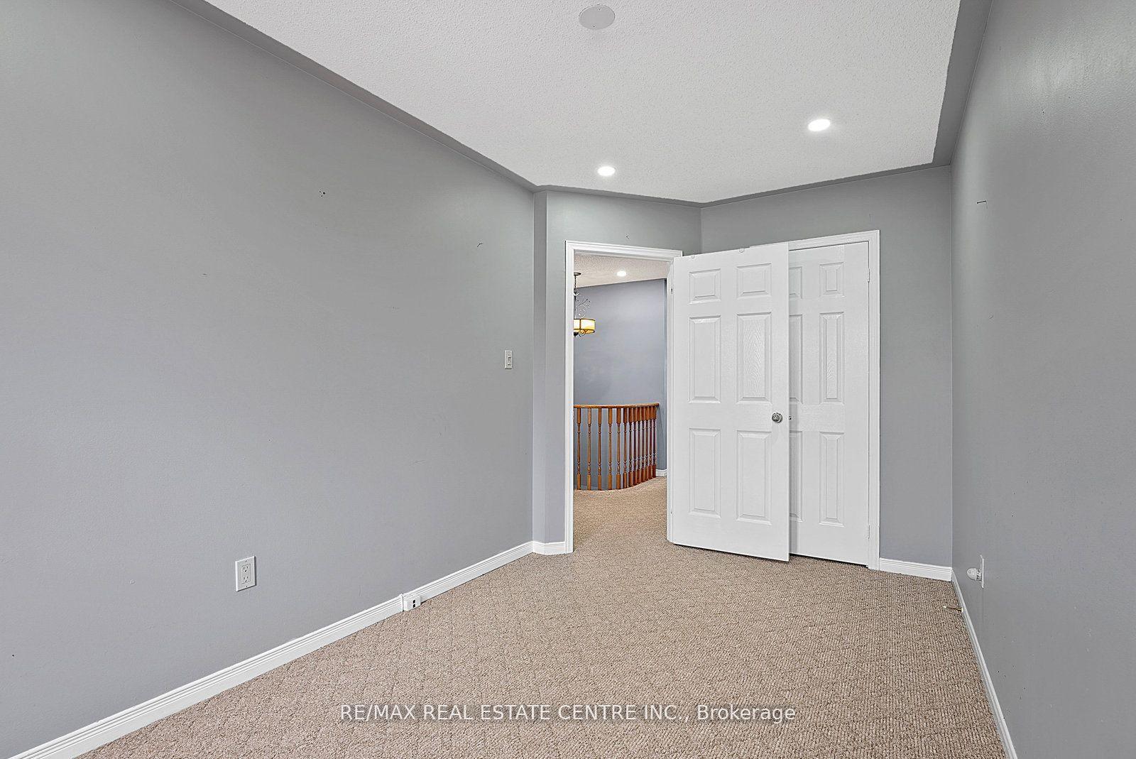 Photo 37 of Unit Upper, 5382 Longhouse Crescent, Mississauga, Hurontario — HOMEH
