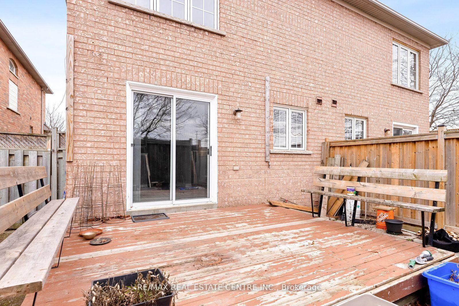 Photo 40 of Unit Upper, 5382 Longhouse Crescent, Mississauga, Hurontario — HOMEH