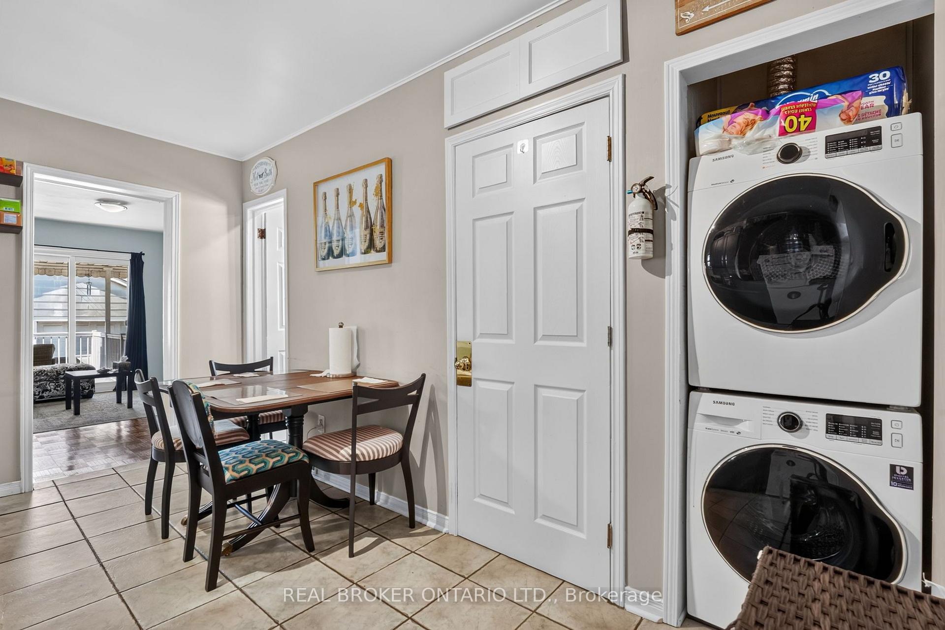 Photo 20 of 238 Chambers Avenue, Toronto, Keelesdale-Eglinton West — HOMEH