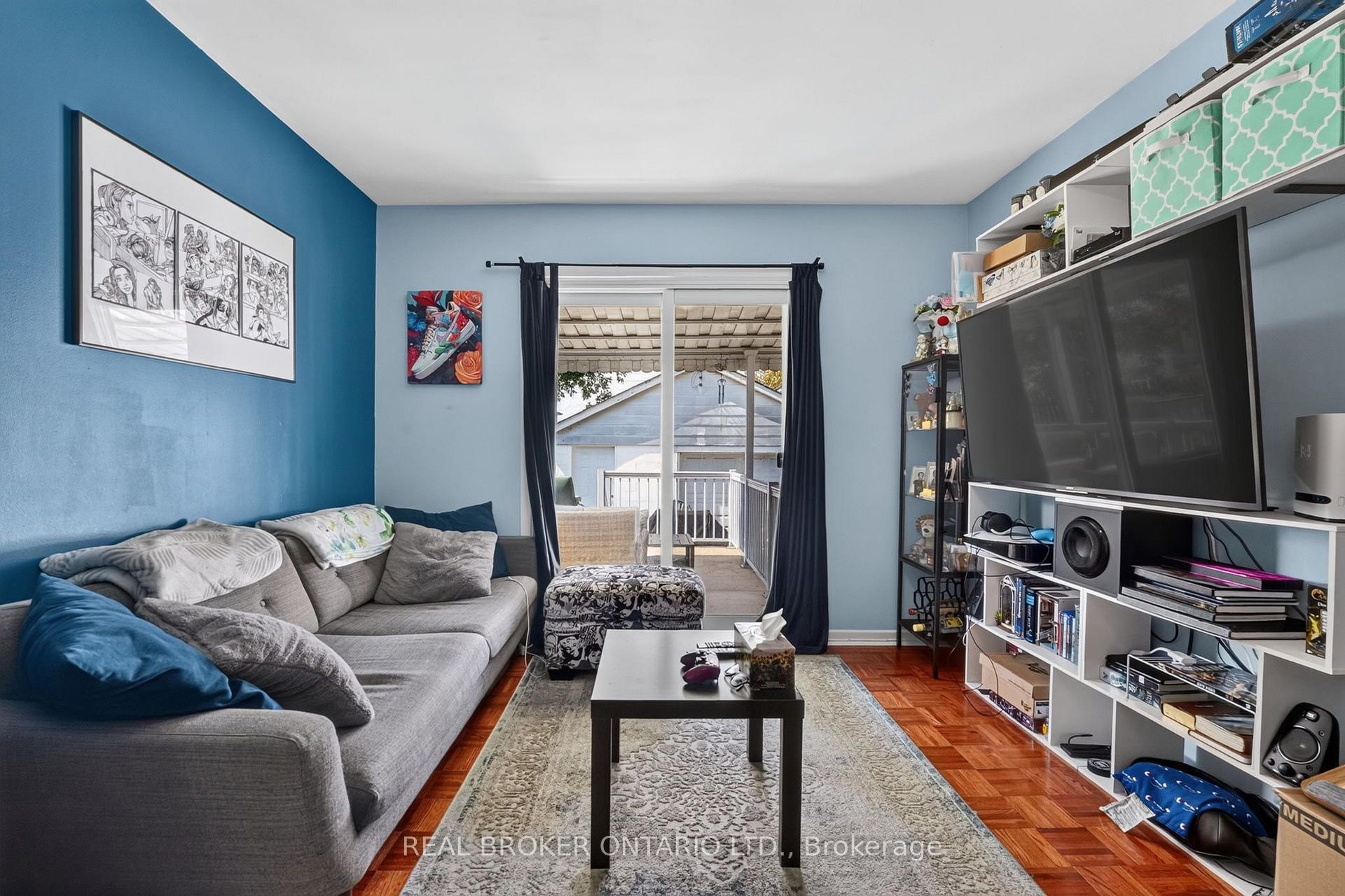 Photo 25 of 238 Chambers Avenue, Toronto, Keelesdale-Eglinton West — HOMEH