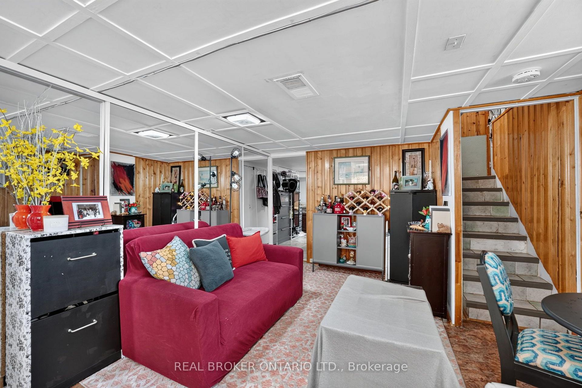 Photo 29 of 238 Chambers Avenue, Toronto, Keelesdale-Eglinton West — HOMEH