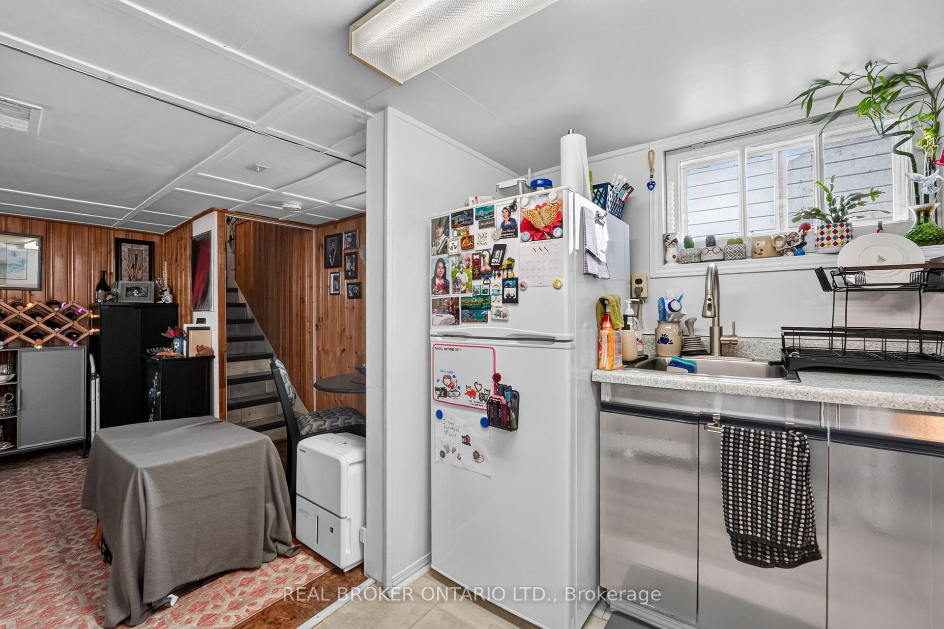 Photo 31 of 238 Chambers Avenue, Toronto, Keelesdale-Eglinton West — HOMEH