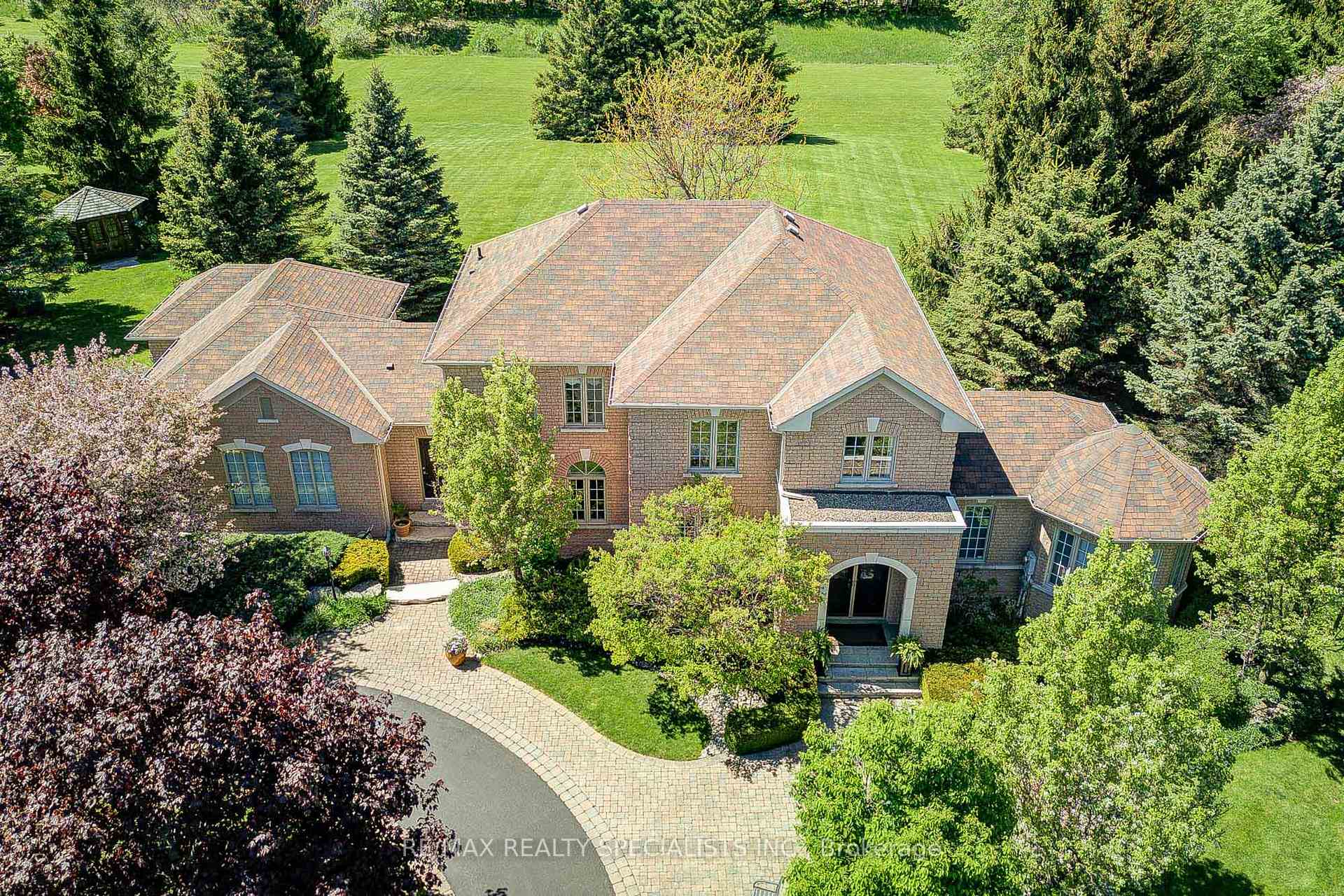 Photo of 11 Bridlewood Boulevard