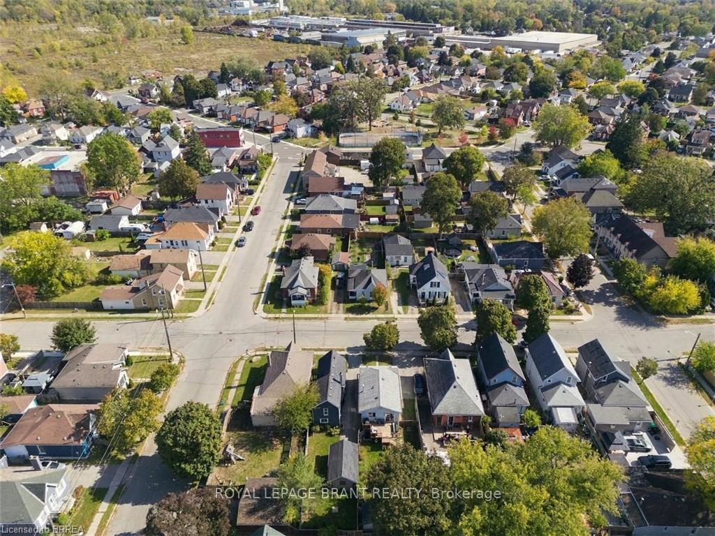 Photo 27 of 41 Gordon Street, Brantford, Eagle Place East — HOMEH