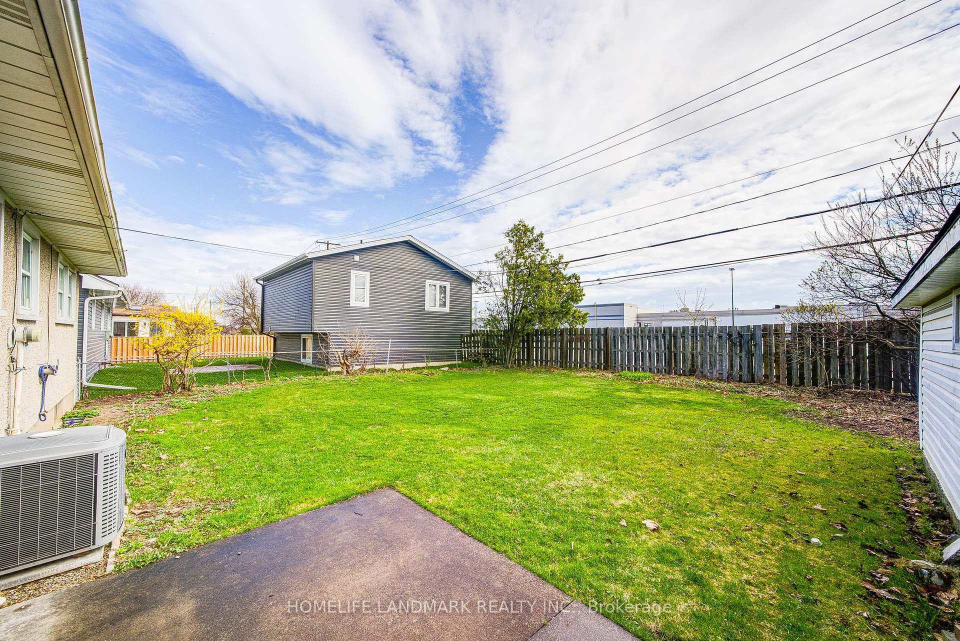Photo 45 of 95 Jacobson Avenue, St. Catharines, Glendale/Glenridge — HOMEH