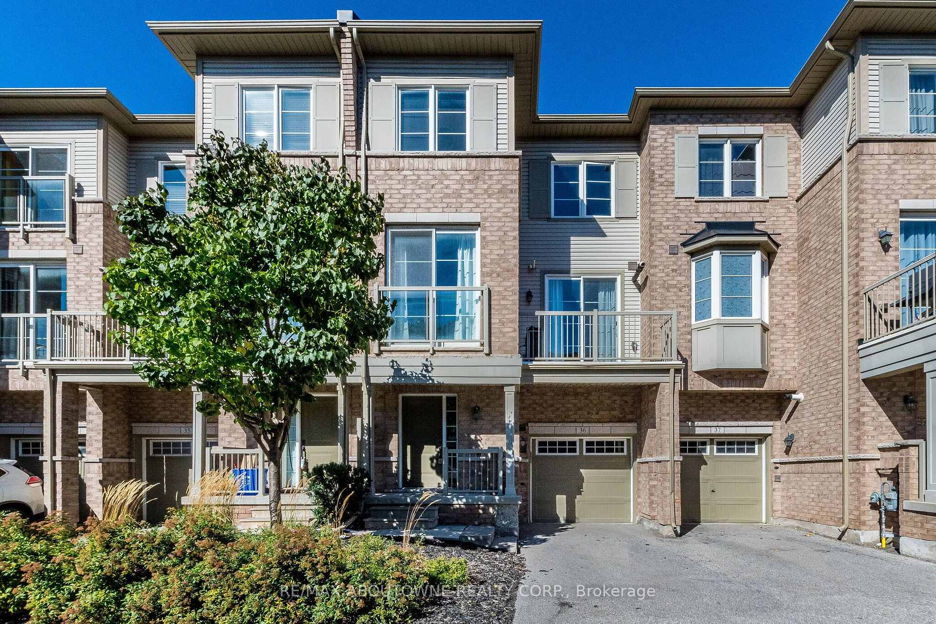 Photo 1 of Unit 36, 165 Hampshire Way, Milton, Dempsey — HOMEH