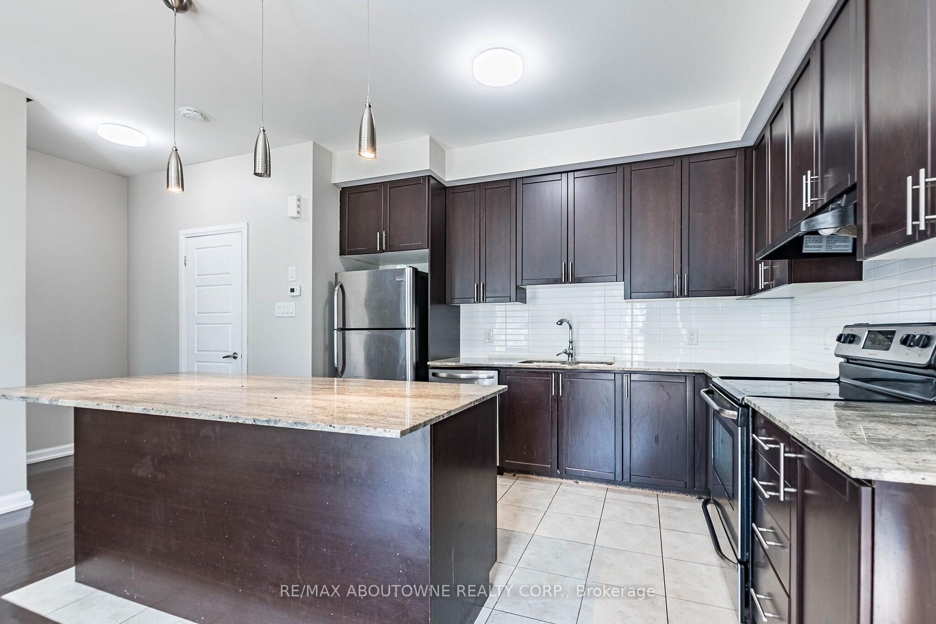 Photo 14 of Unit 36, 165 Hampshire Way, Milton, Dempsey — HOMEH
