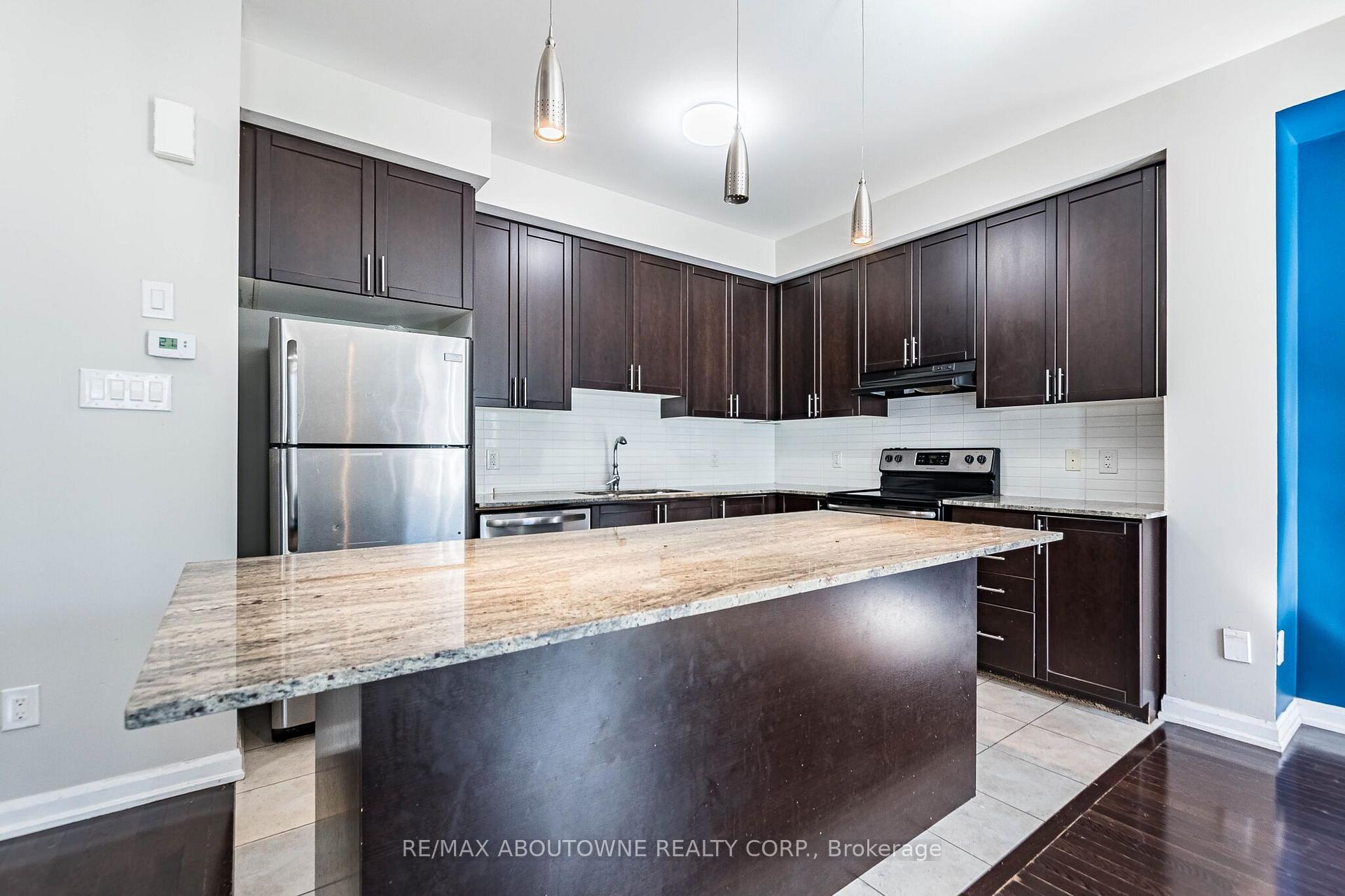 Photo 15 of Unit 36, 165 Hampshire Way, Milton, Dempsey — HOMEH