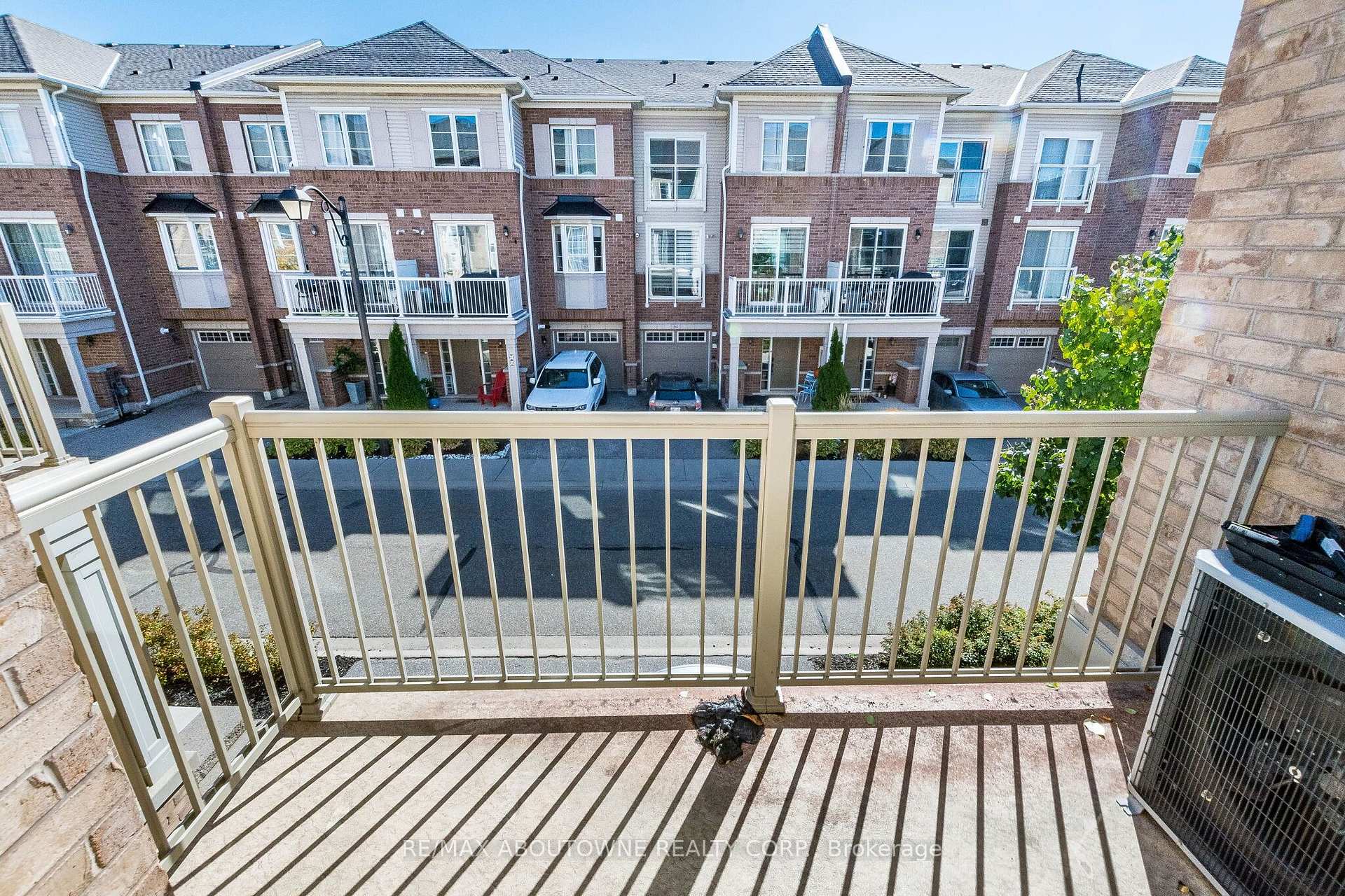 Photo 27 of Unit 36, 165 Hampshire Way, Milton, Dempsey — HOMEH