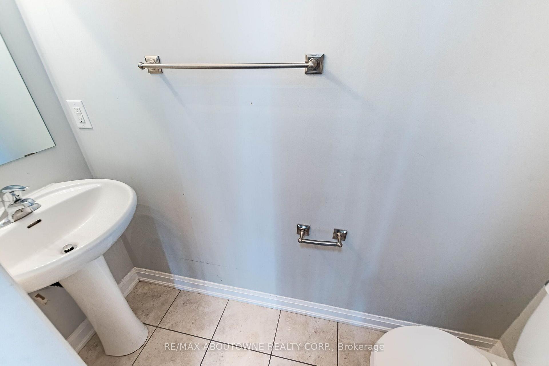 Photo 29 of Unit 36, 165 Hampshire Way, Milton, Dempsey — HOMEH