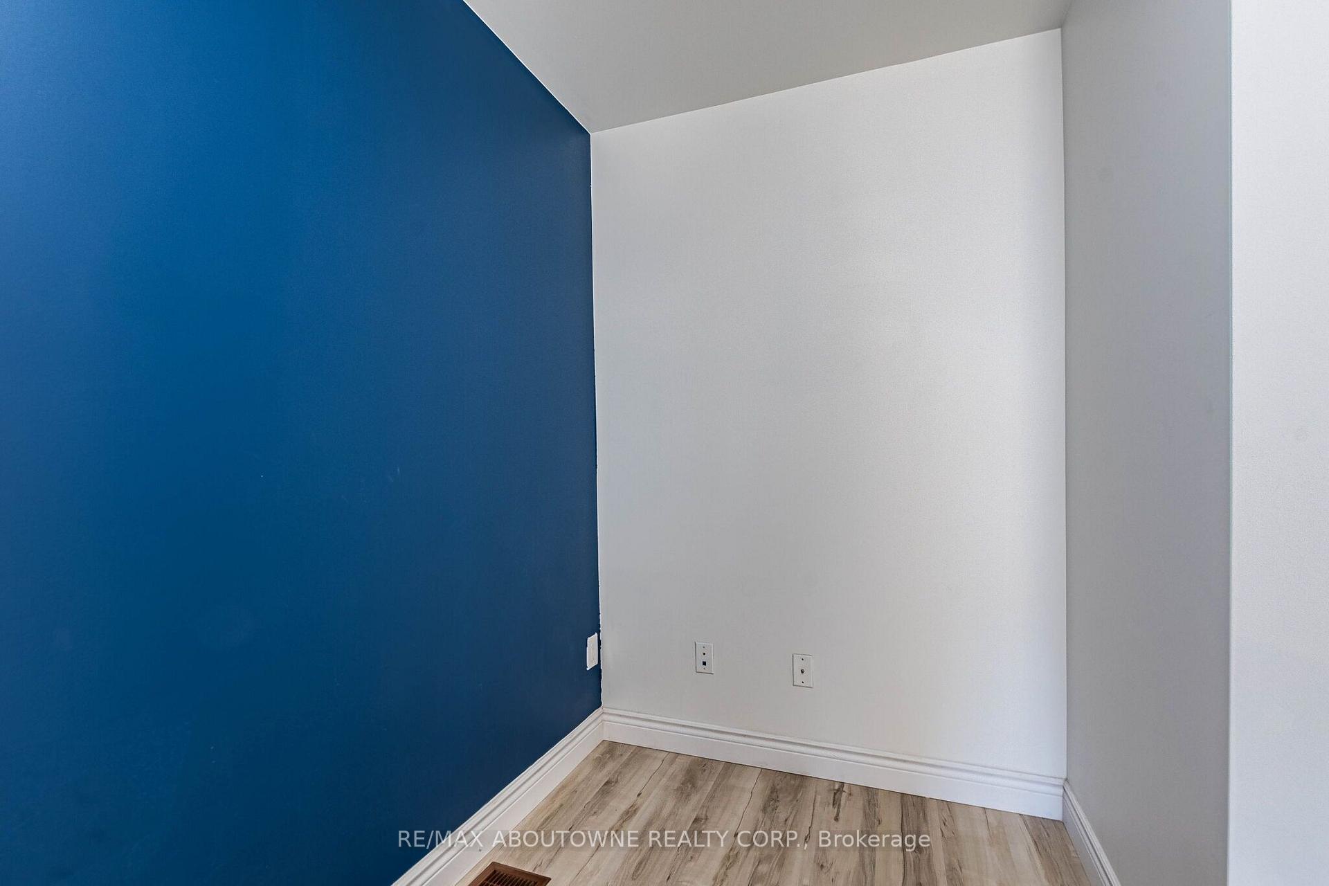 Photo 36 of Unit 36, 165 Hampshire Way, Milton, Dempsey — HOMEH