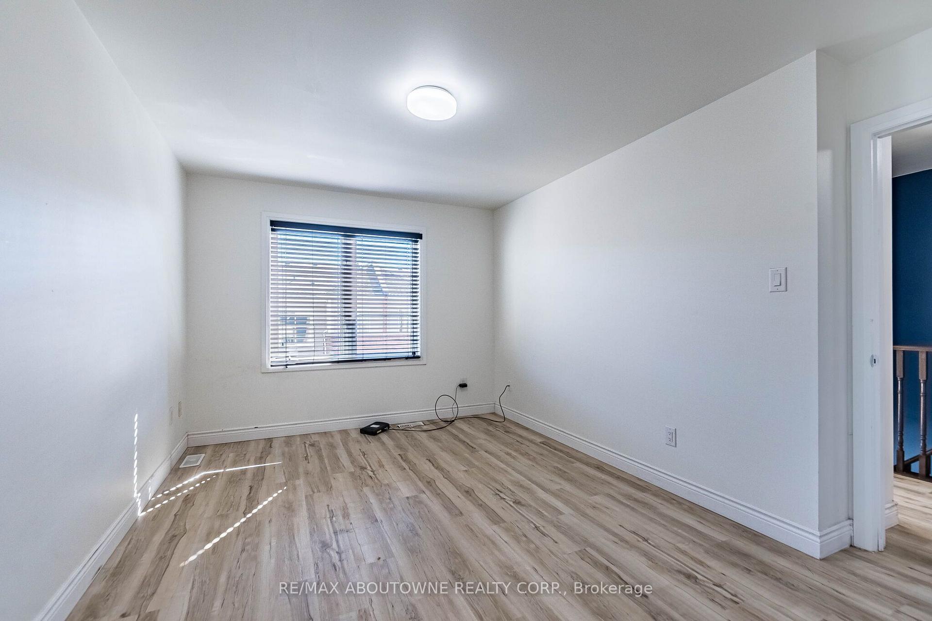 Photo 38 of Unit 36, 165 Hampshire Way, Milton, Dempsey — HOMEH
