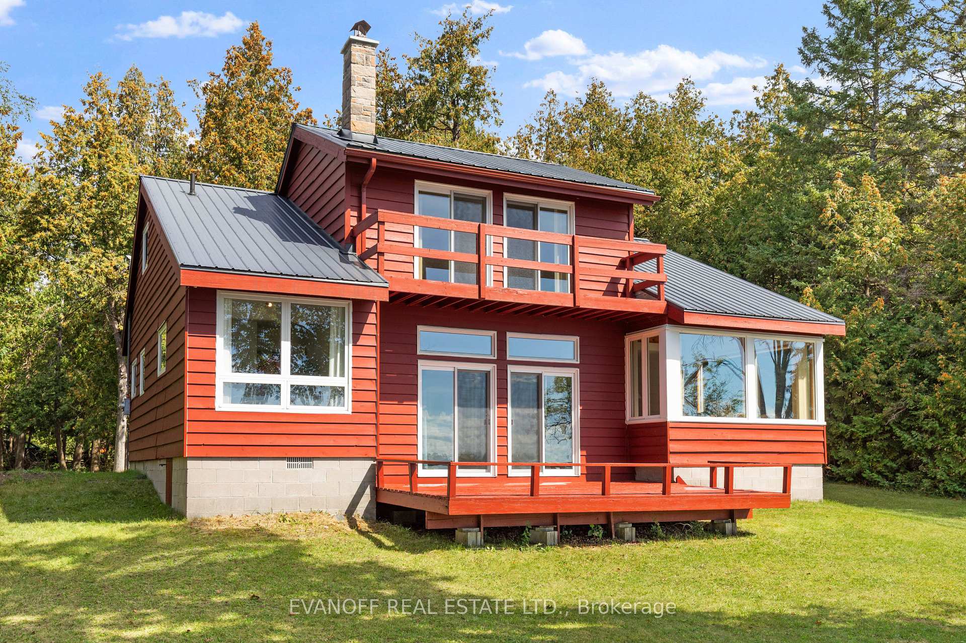 Photo 4 of 63 Crescent Drive, Kawartha Lakes, Verulam — HOMEH