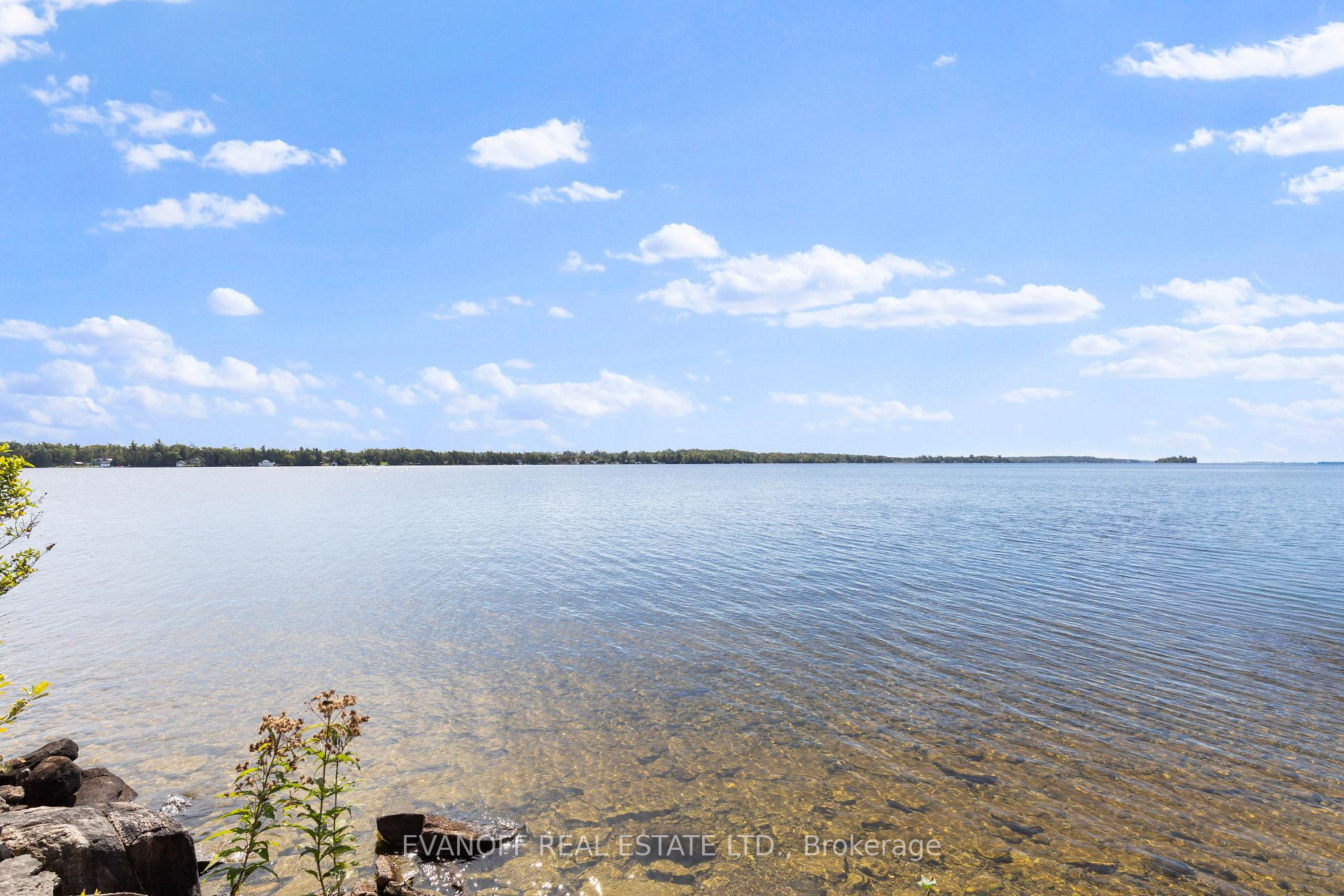 Photo 49 of 63 Crescent Drive, Kawartha Lakes, Verulam — HOMEH